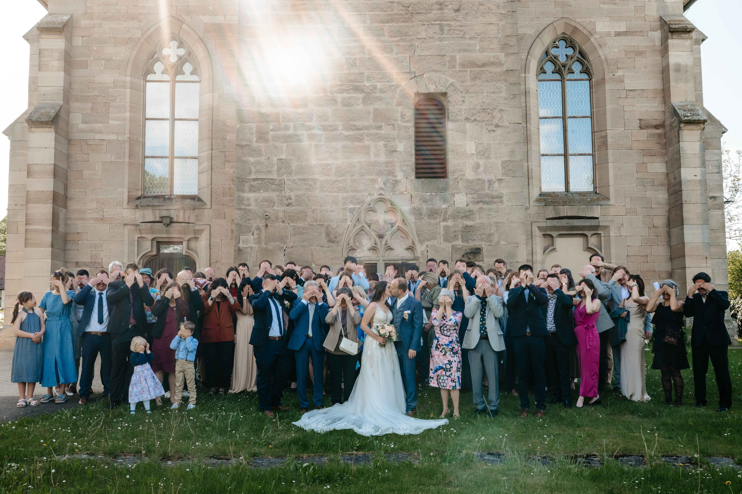 Hochzeit von Karoline & Martin im Hofgut Domäne Hechingen | GentleFrame Hochzeitsfotografie. Authentische, emotionale, zeitlose Hochzeitsfotografie aus Albstadt