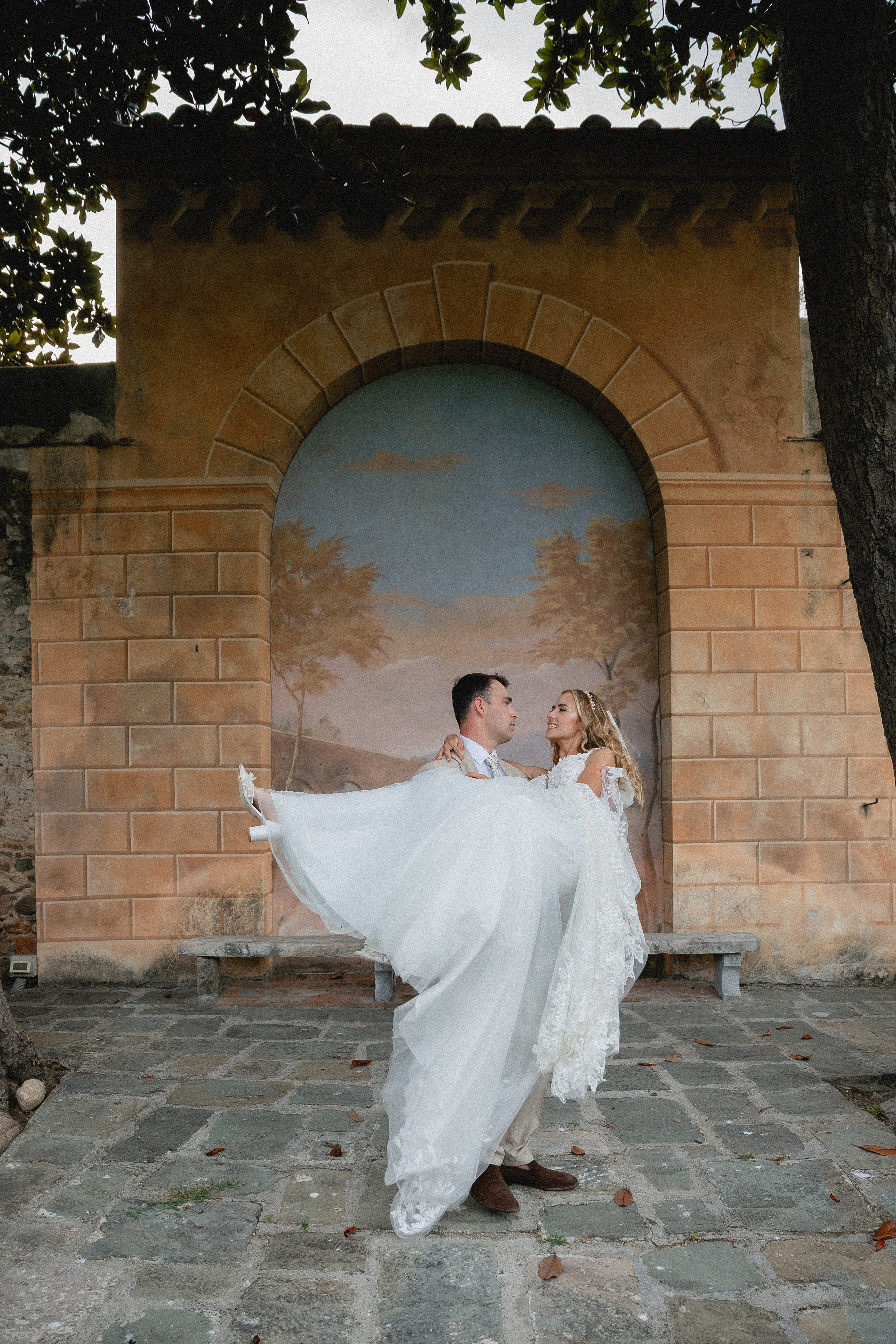 Diana & Thomas. Villa Scorzi, Tuscany. Digital + Film 35mm. Фотограф в Милане Анна Линник