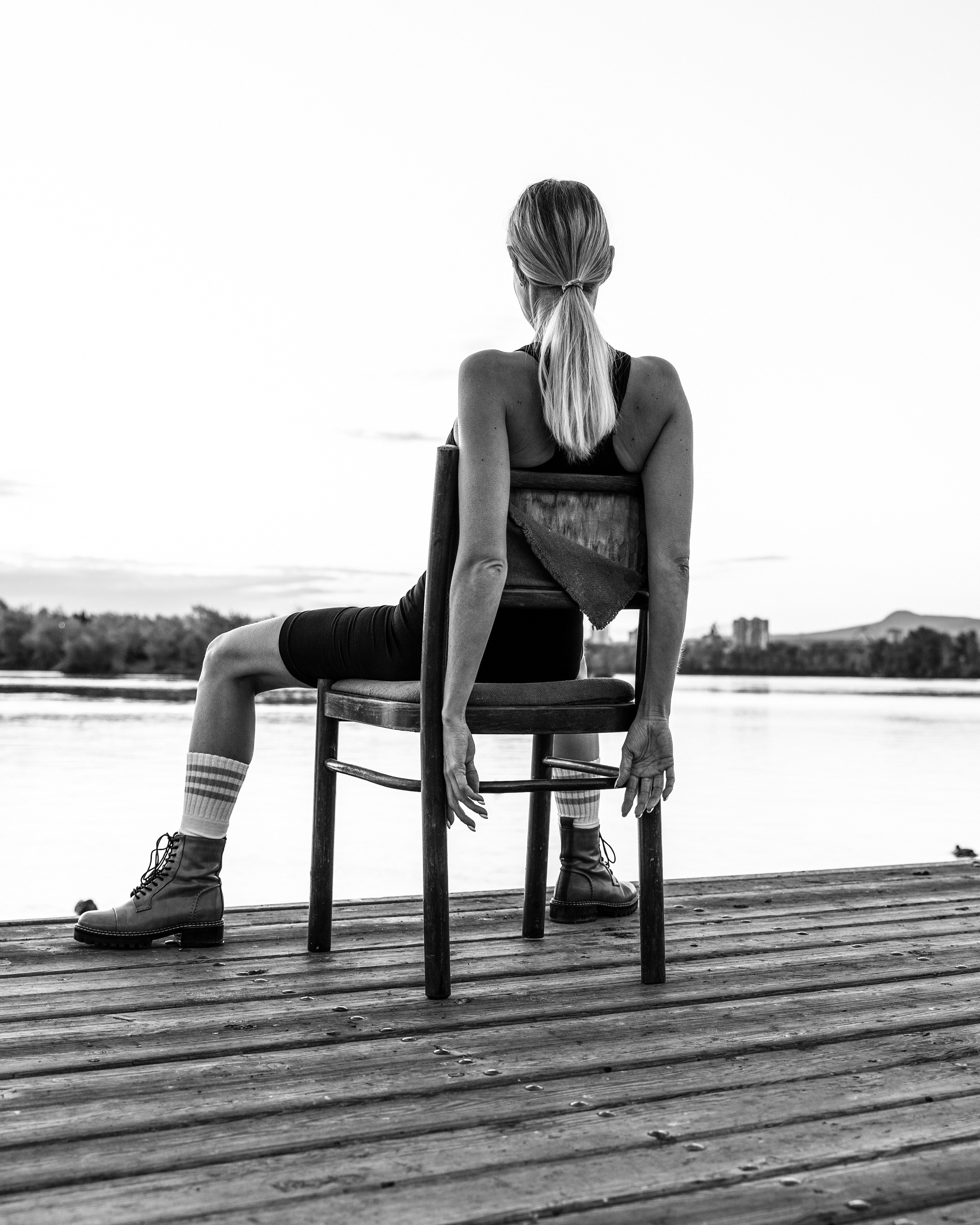 Рассвет. Стул. Фотограф в Барселоне Жанна Захарченко