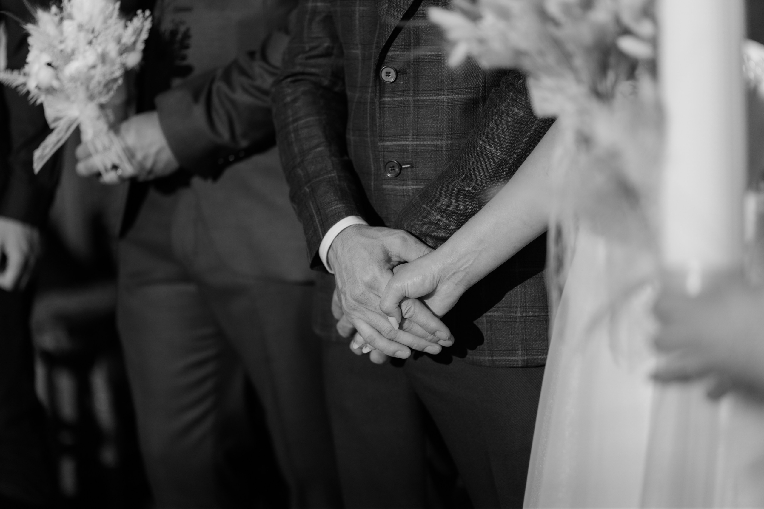 Oana & Vasile. Fotograf si videograf — evenimente si studio