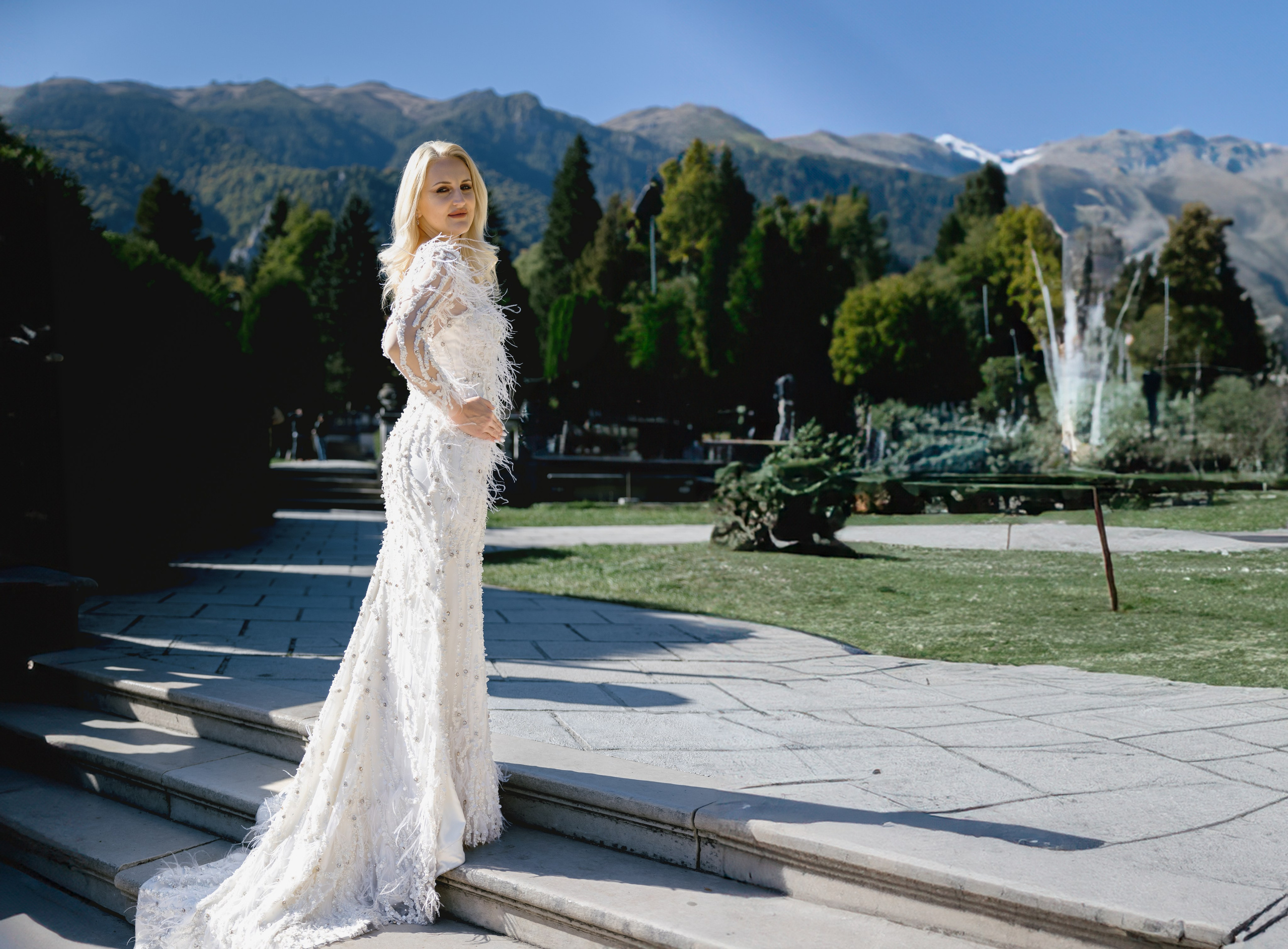 After Wedding de vis la Sinaia: O poveste de dragoste continuă. MDimaFotoStudio. Fotograf de nuntă, evenimente private și de familie