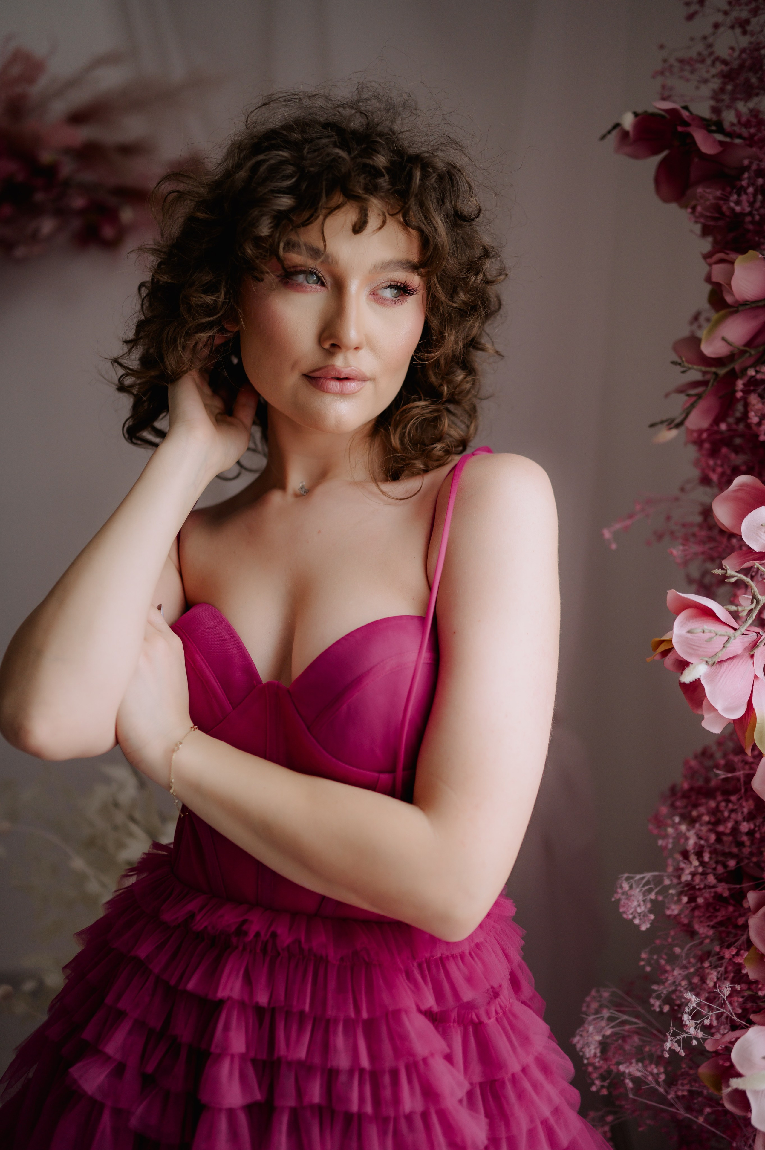 Fotografii in studio. Proud Vision Weddings | Wedding Photography & Film — Servicii profesionale Foto Video Nunta Iasi