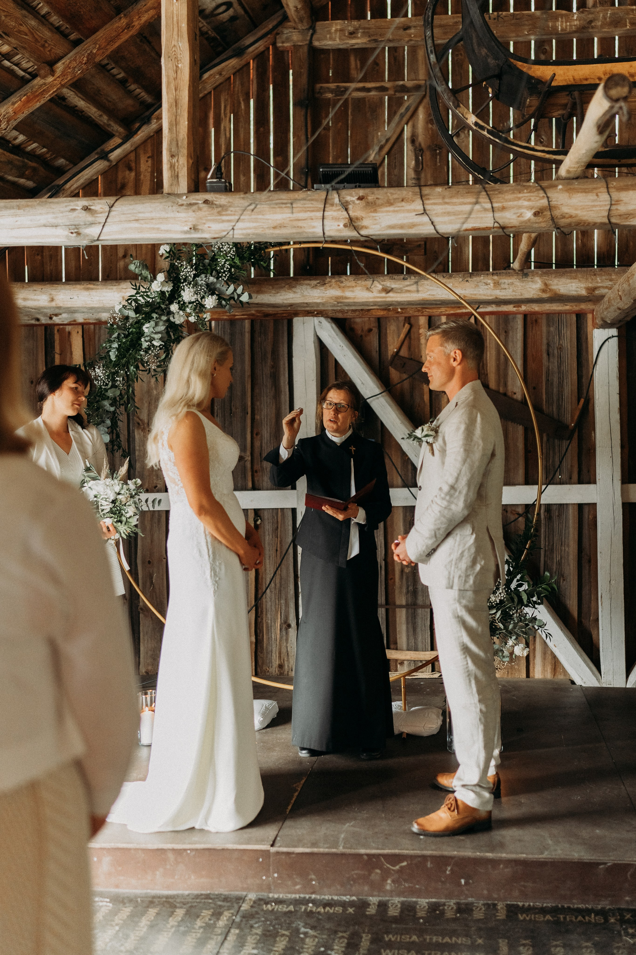 A&O. Wedding and portrait photographer in Helsinki Vickan O