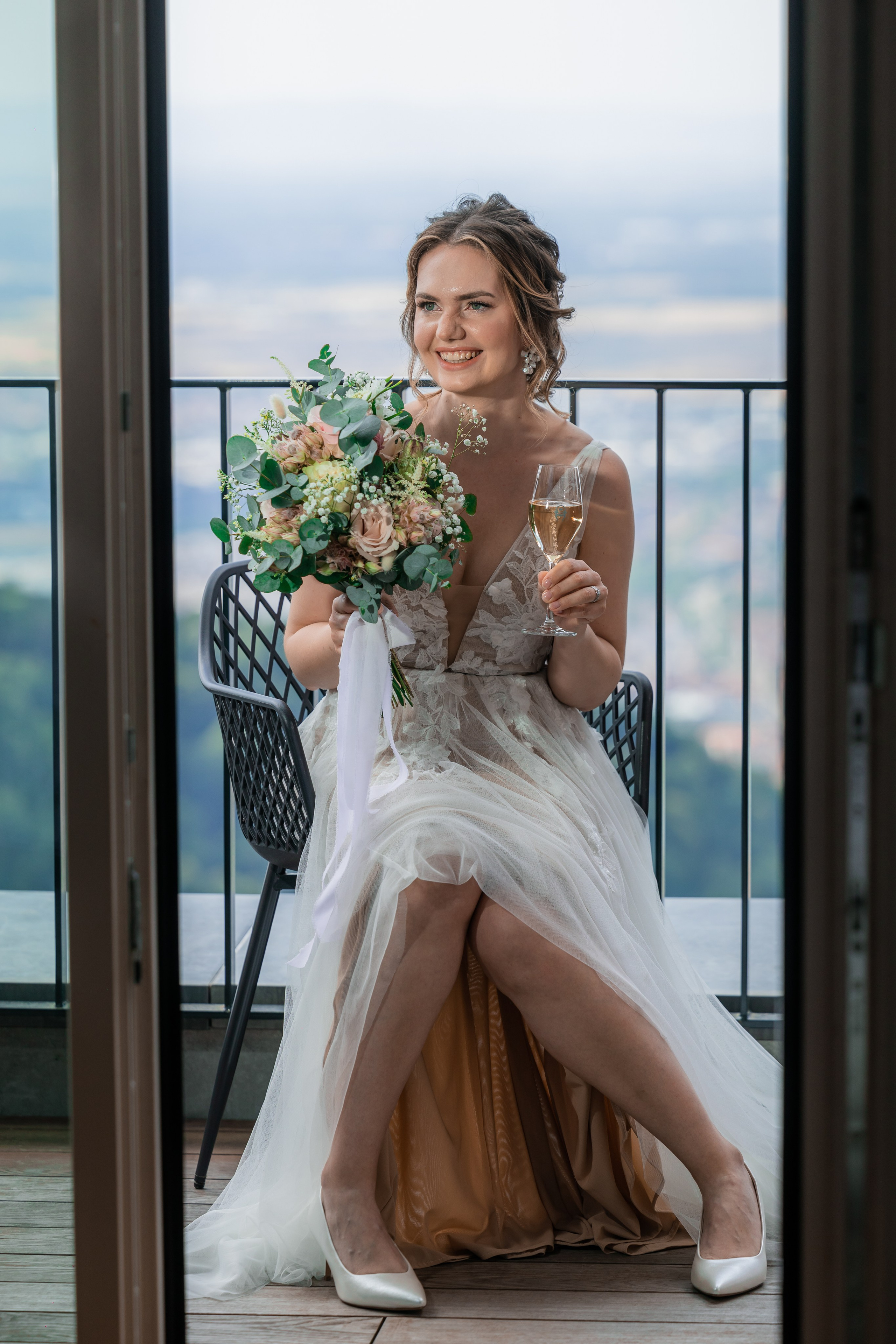 Hochzeitsfotograf Deutschland – Emotionale Fotos. Fotograf Sergej Nevelskij in Dortmund — Emotionale Hochzeitsfilme, Immobilienaufnahmen & individuelle Fotobücher