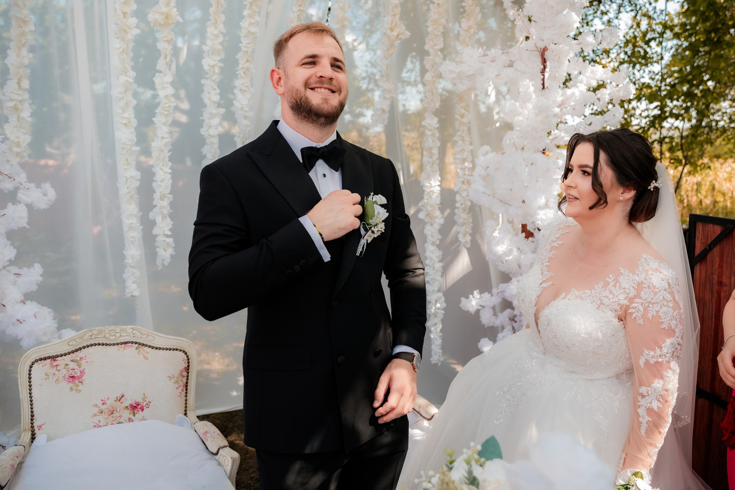 servicii foto. servicii foto Botoșani. servicii foto video Botoșani. fotograf nunta. fotograf evenimente. fotograf nunta Botoșani. Alin chirila. Alin chirila fotograf. Alinofotostudio.- Mire și mireasă – Sergiu & Liliana – ziua nunții, 2024  - Emoții în ziua nunții – Sergiu și Liliana  - Dansul mirilor – fotografie artistică nuntă 2024  - Sedinta foto romantică în natură – Sergiu & Liliana  - Rochia de mireasă și detalii de nuntă elegante