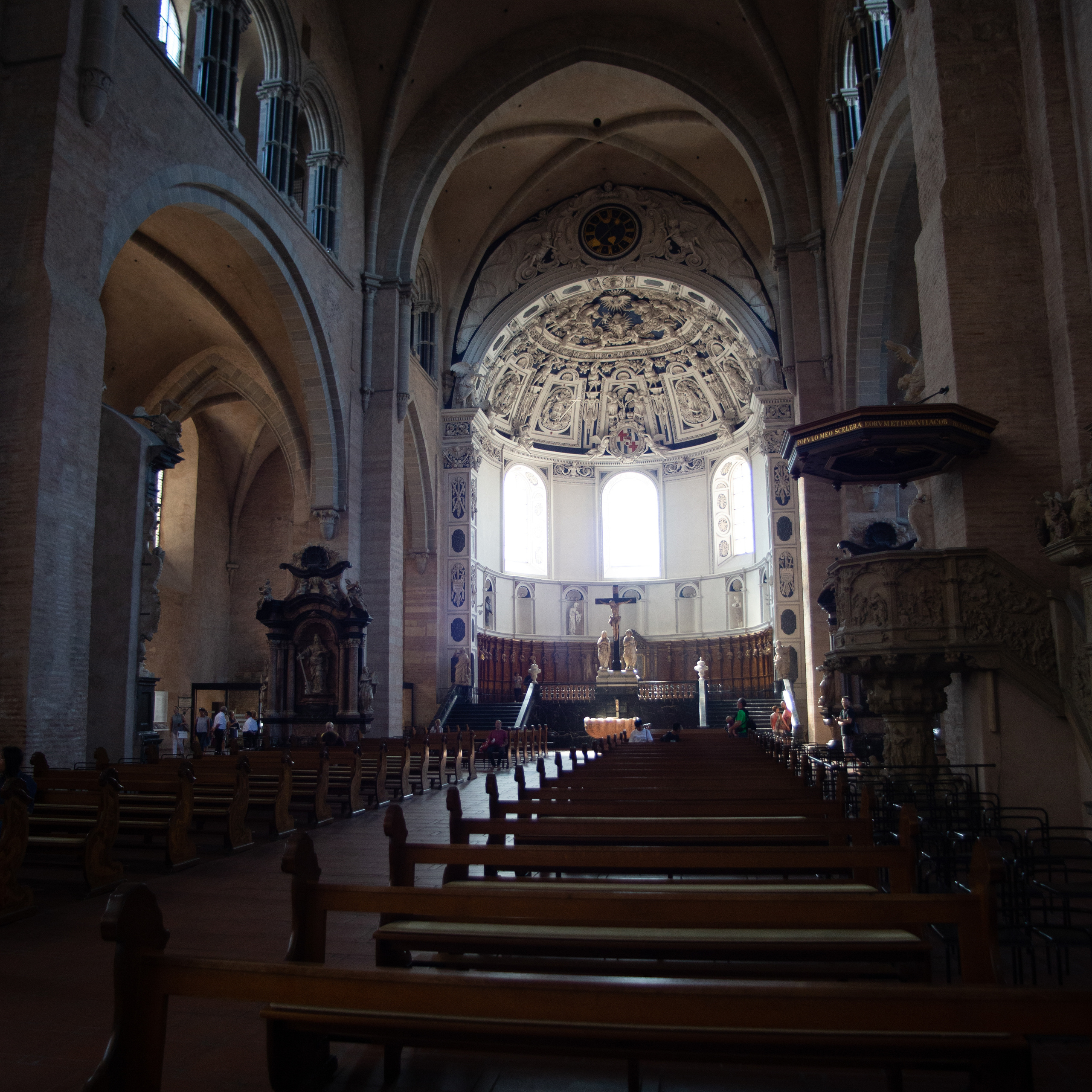 Moody color palette optimized for travel photography. Mark Smilyanic | Portrait and Adventure Photographer from Belgrade