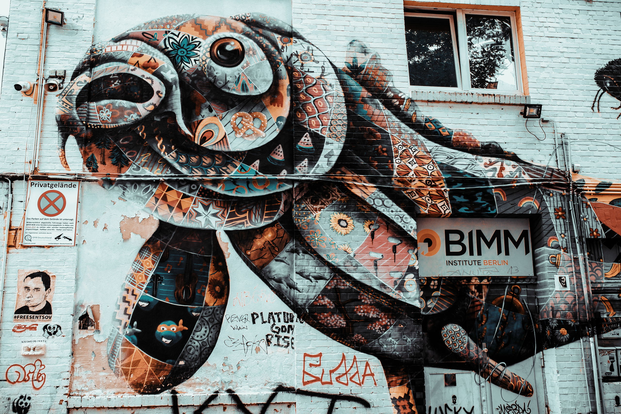 Moody color palette optimized for travel photography. Mark Smilyanic | Portrait and Adventure Photographer from Belgrade