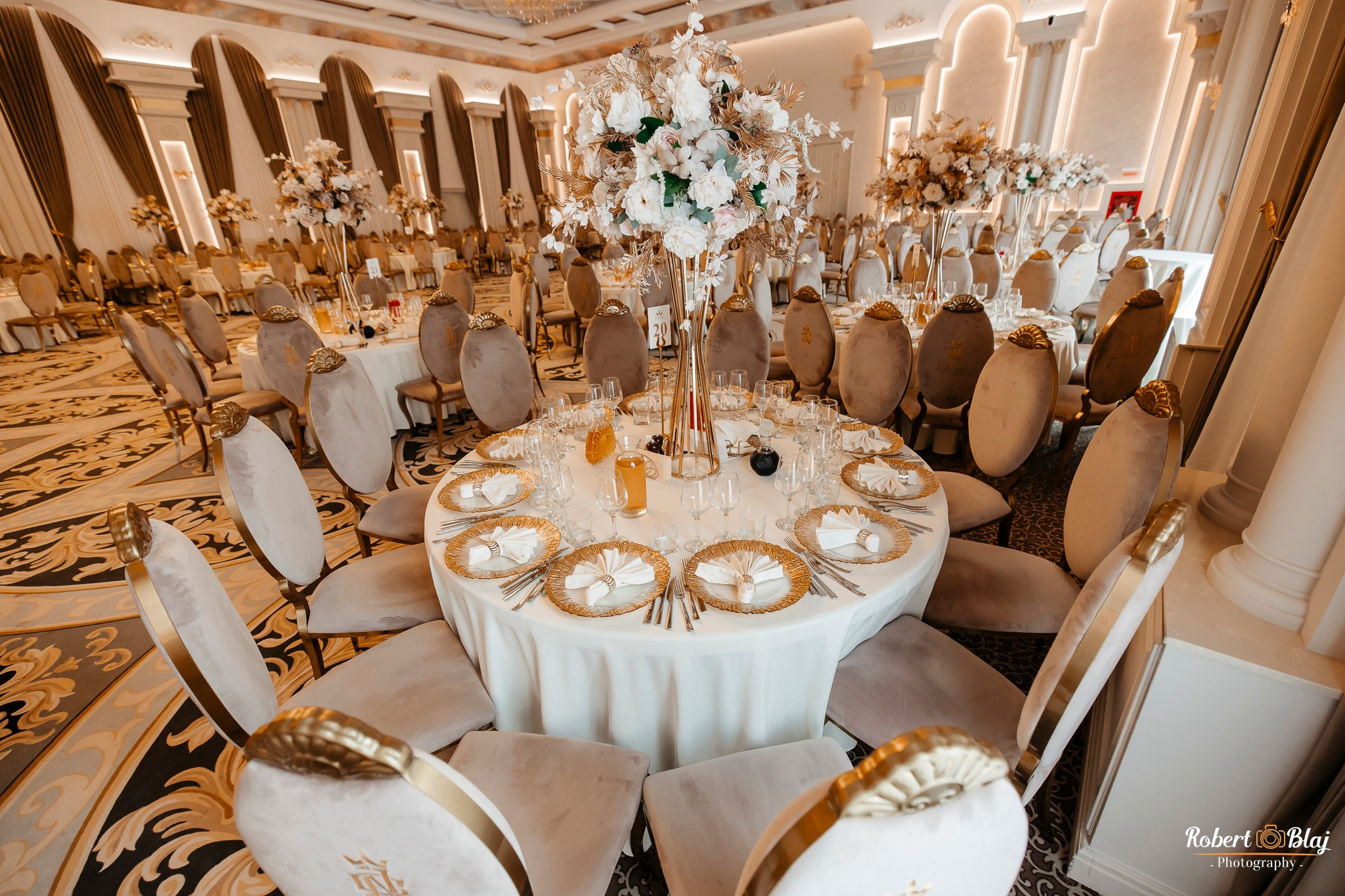 Andreea & Andrei. Robert Blaj - Fotograf Nuntă Iași