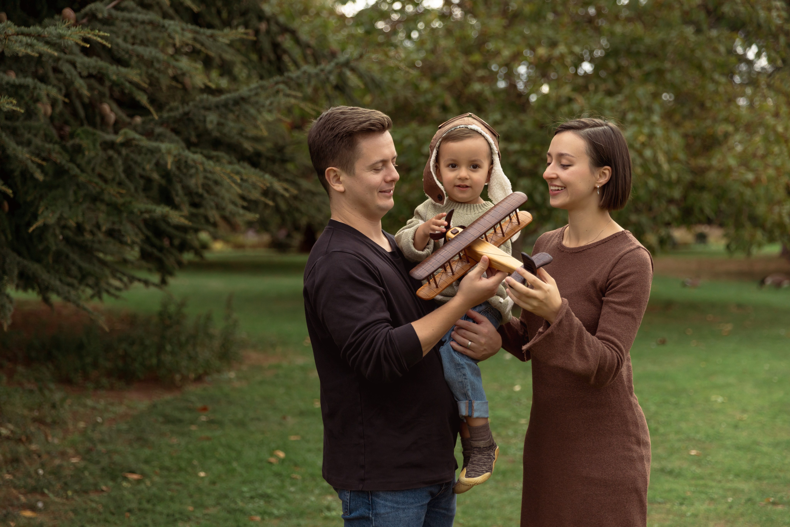 Family walk in Kew Gardens. Daria V. Photography