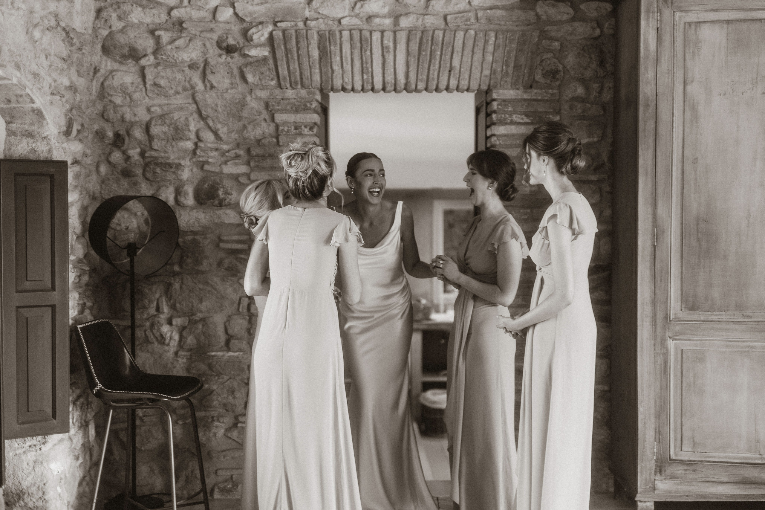 Lauren & Jamie. Hotel Castell d’Emporda. Paola wedding photographer / videographer in Barcelona