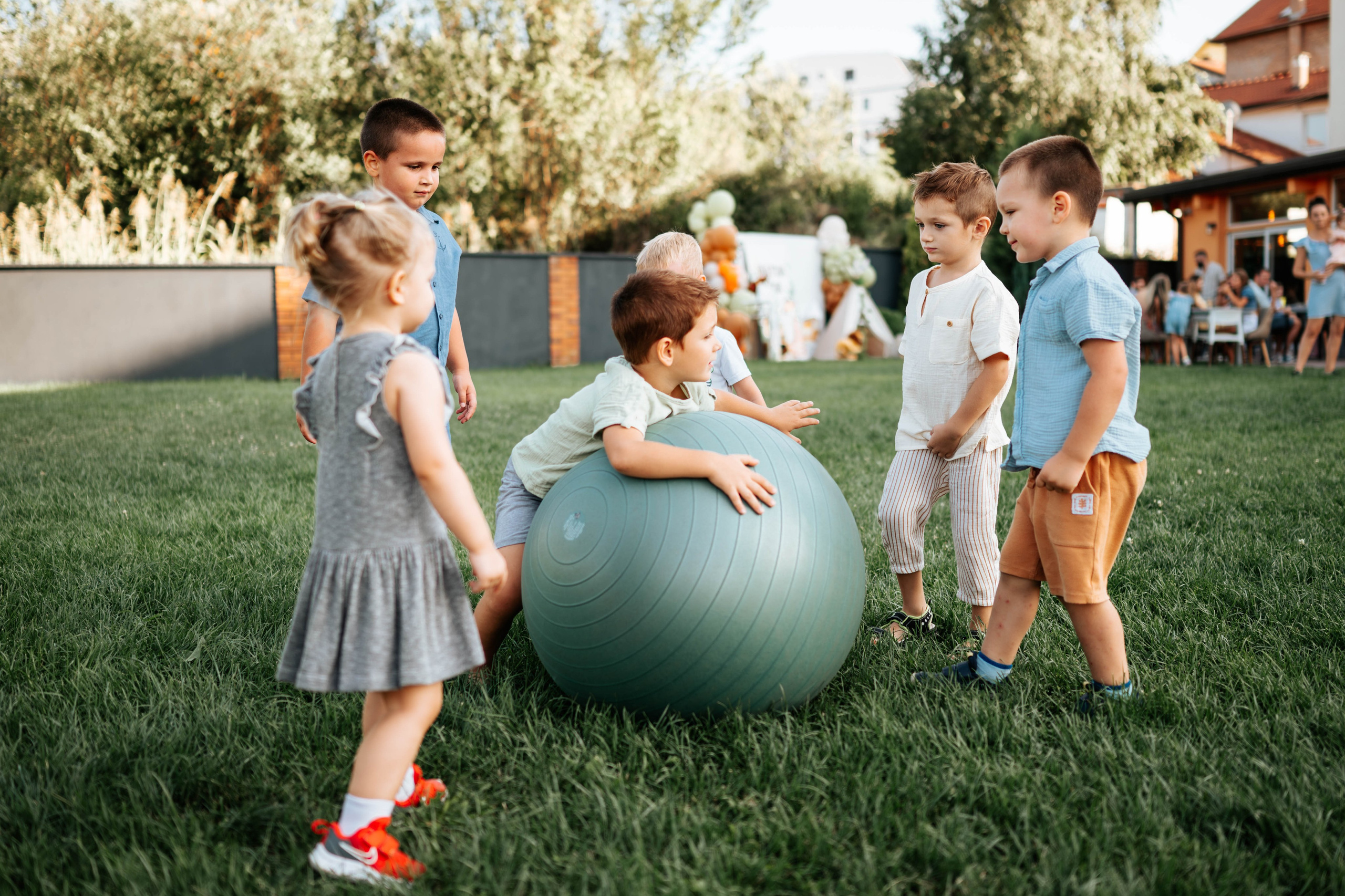 FOTOGRAFISANJE ROĐENDANA. Dečiji i porodični fotograf