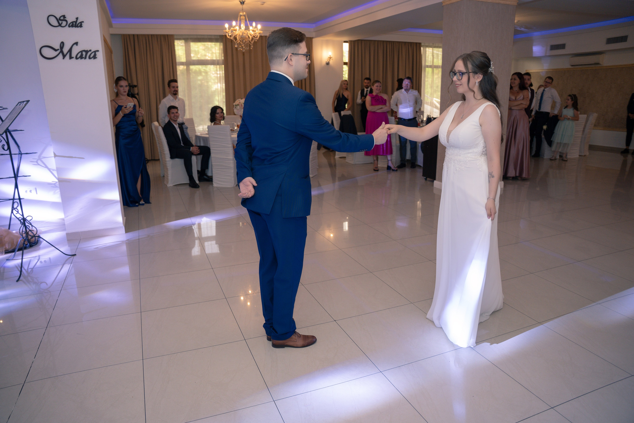 CRISTIAN & LAURA. RRStudio — Fotograf evenimente