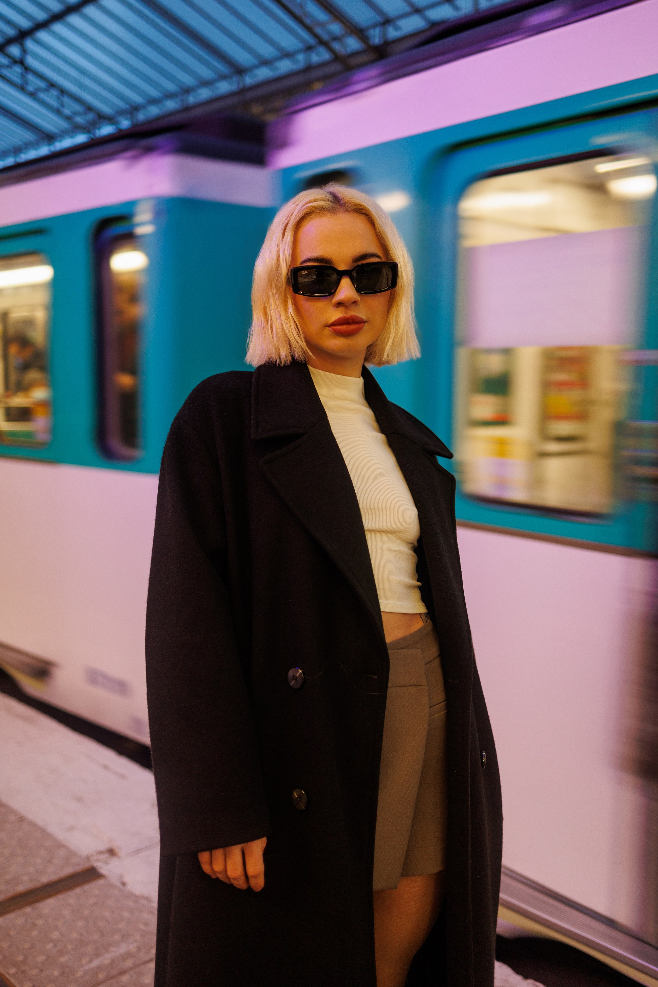 Model (JULIA). Eni’s Photo