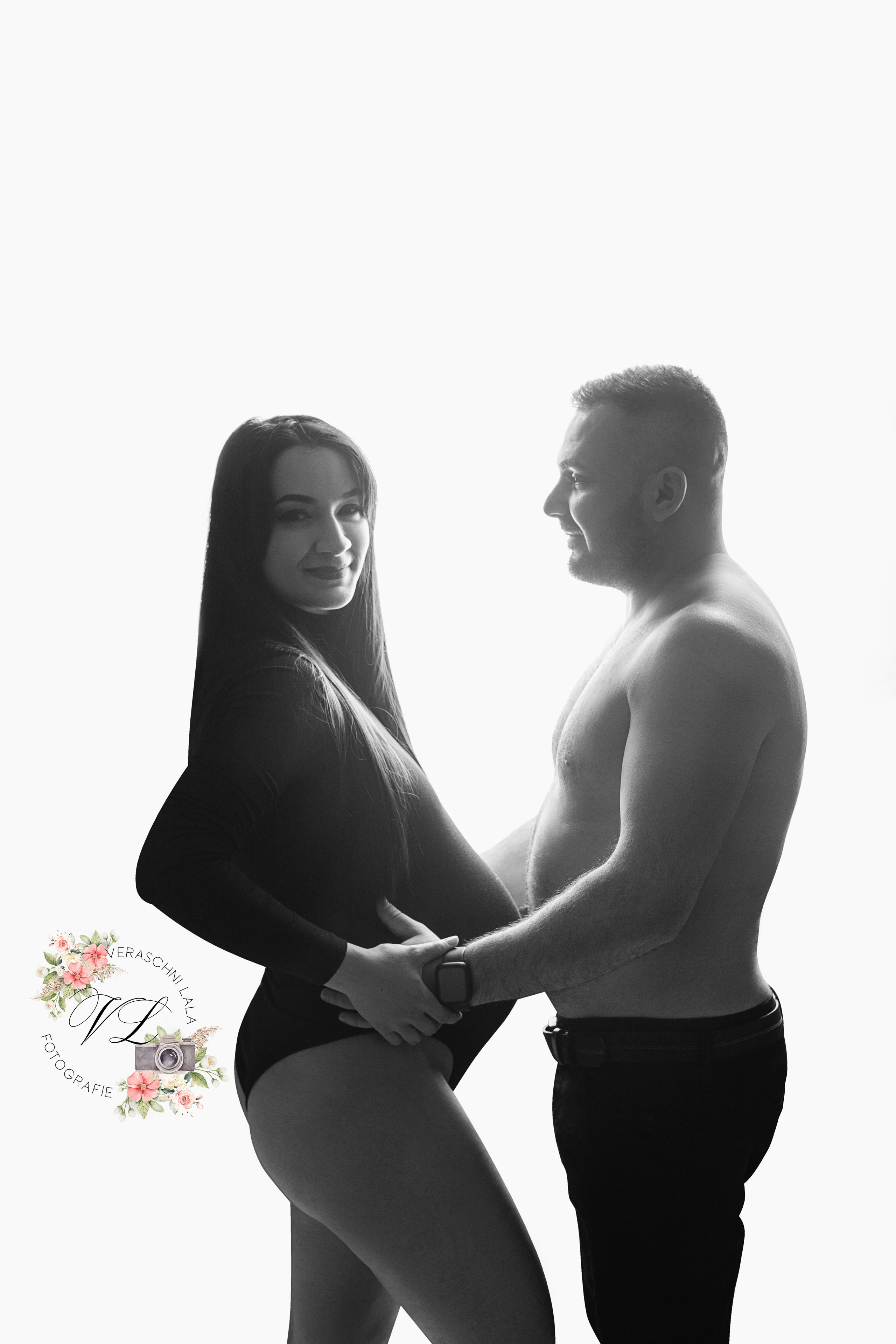 BABYBAUCH. Neugeboren und Babybauchfotoshooting in Cloppenburg