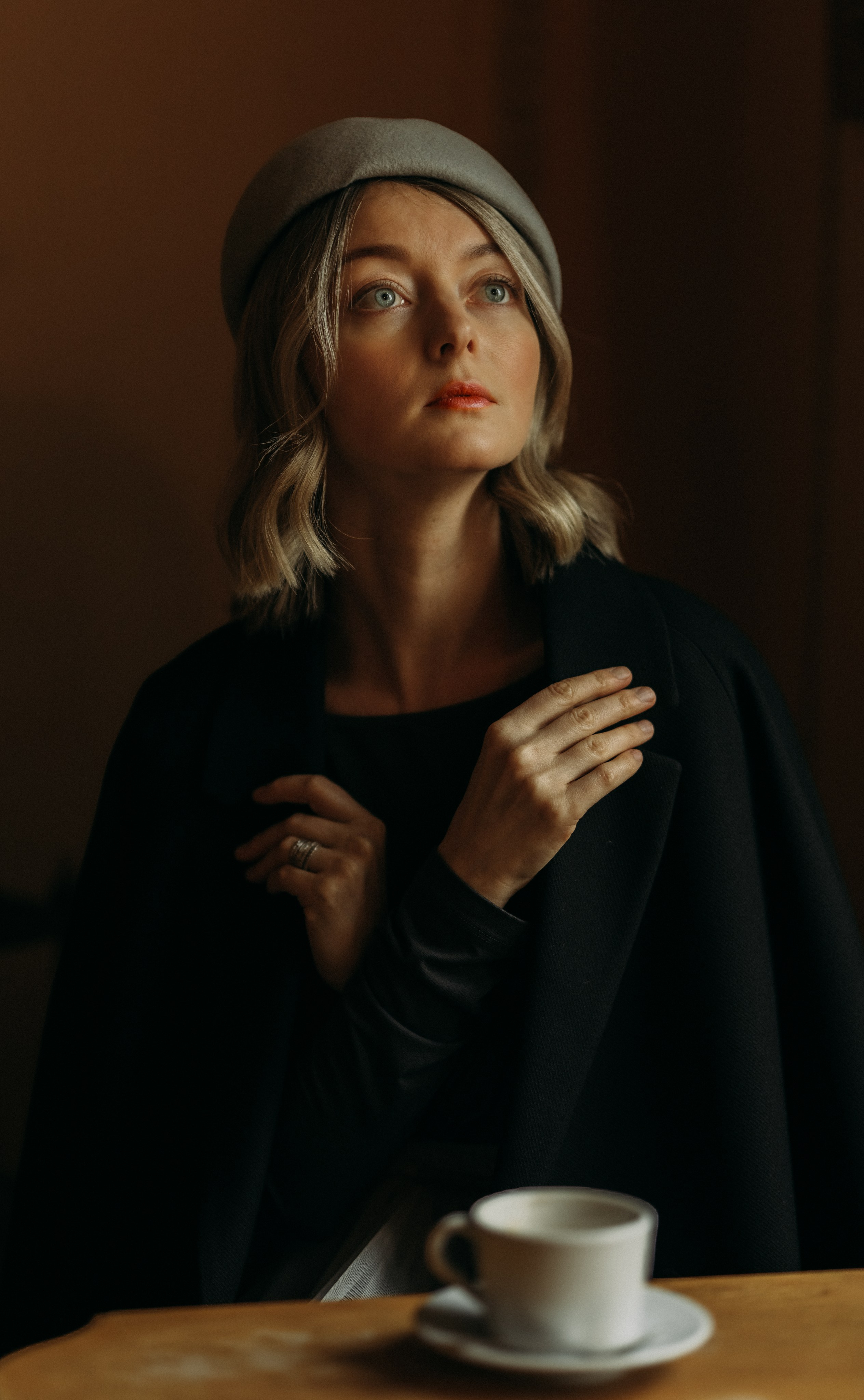 Woman phoshoot. Wedding and portrait photographer in Helsinki Vickan O