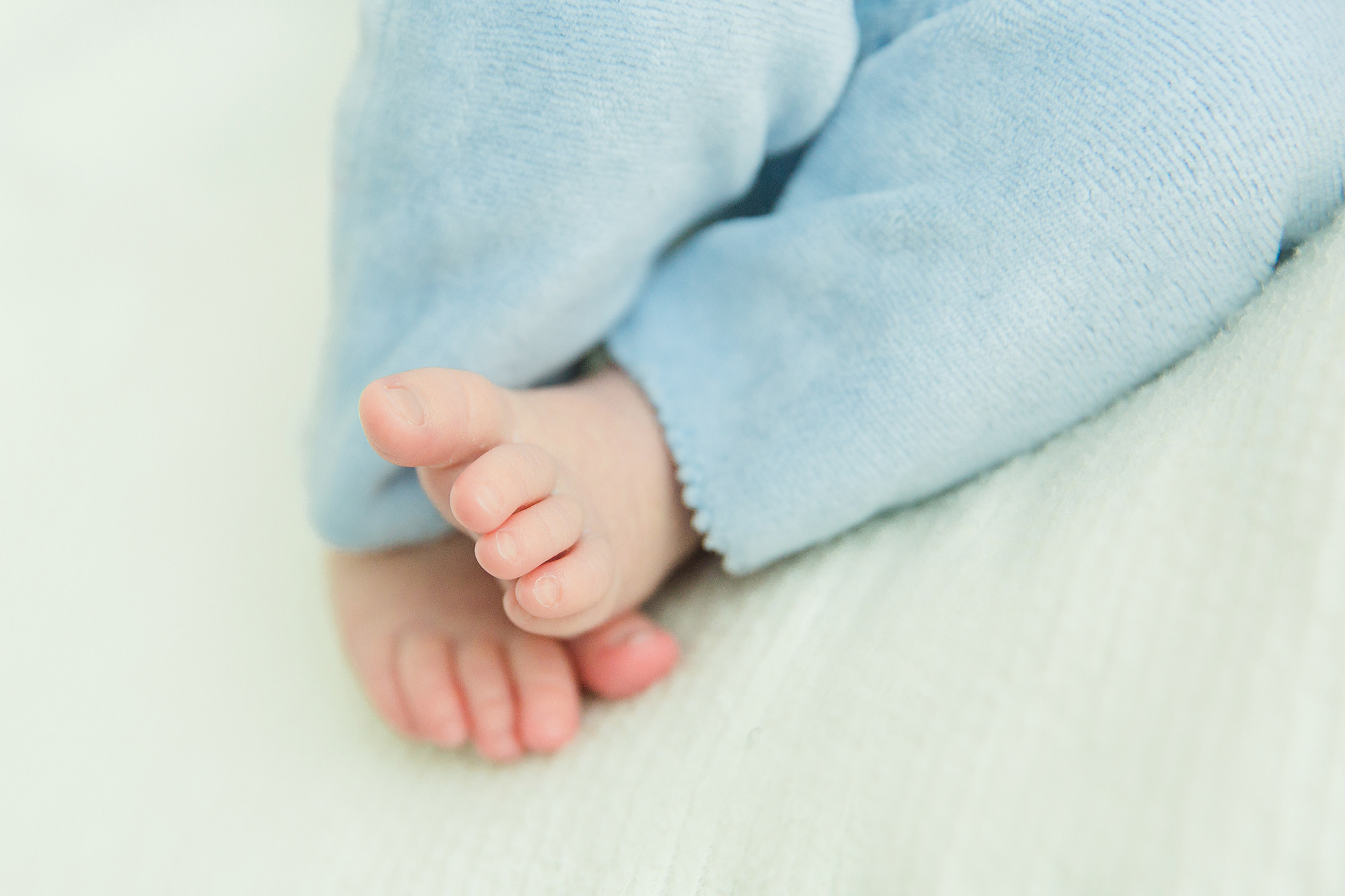 vastasyntyneen jalat