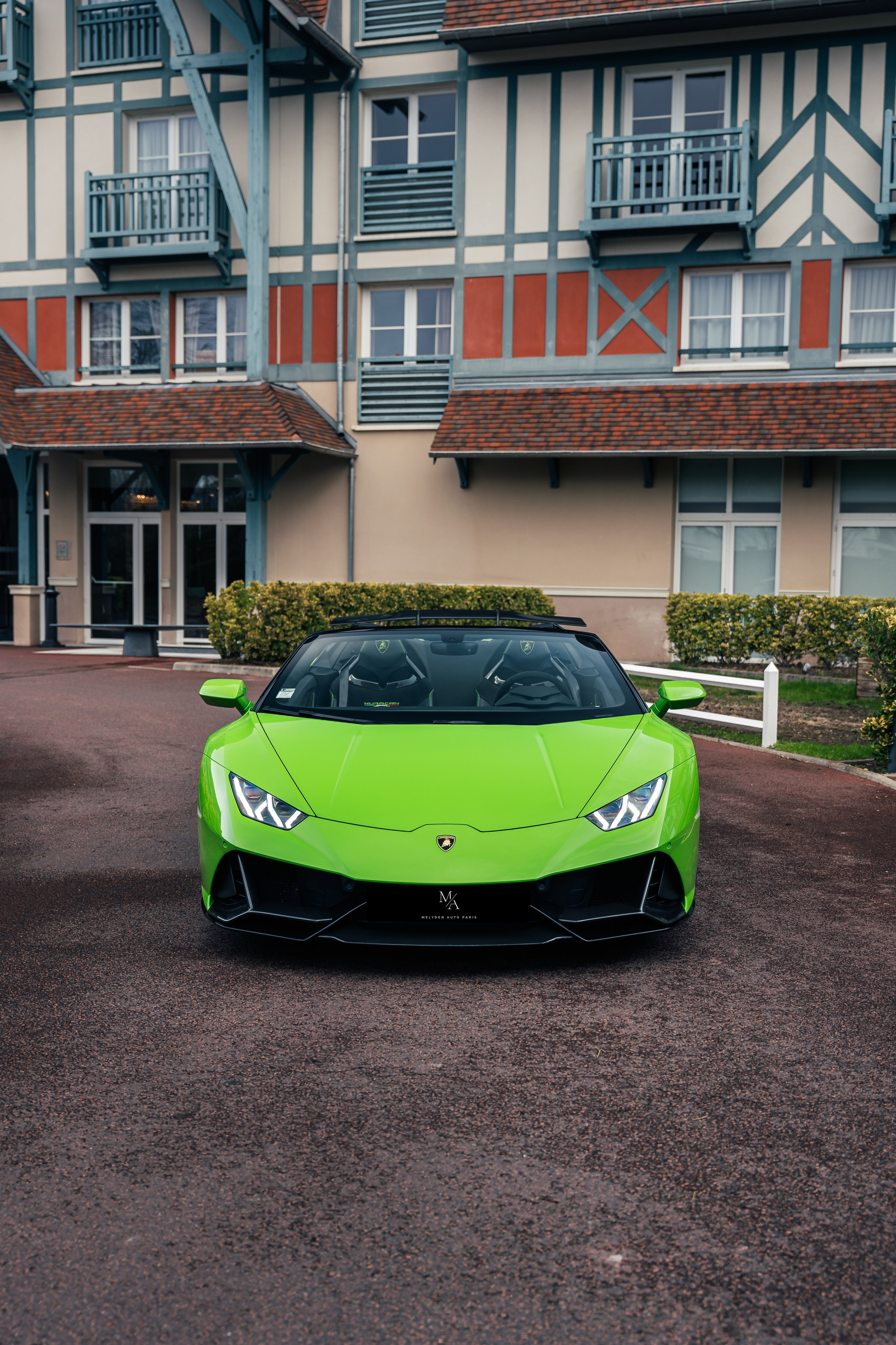 Lamborghini Huracan Evo Spyder. Photographe de voitures à Paris — Vitalii Motruk