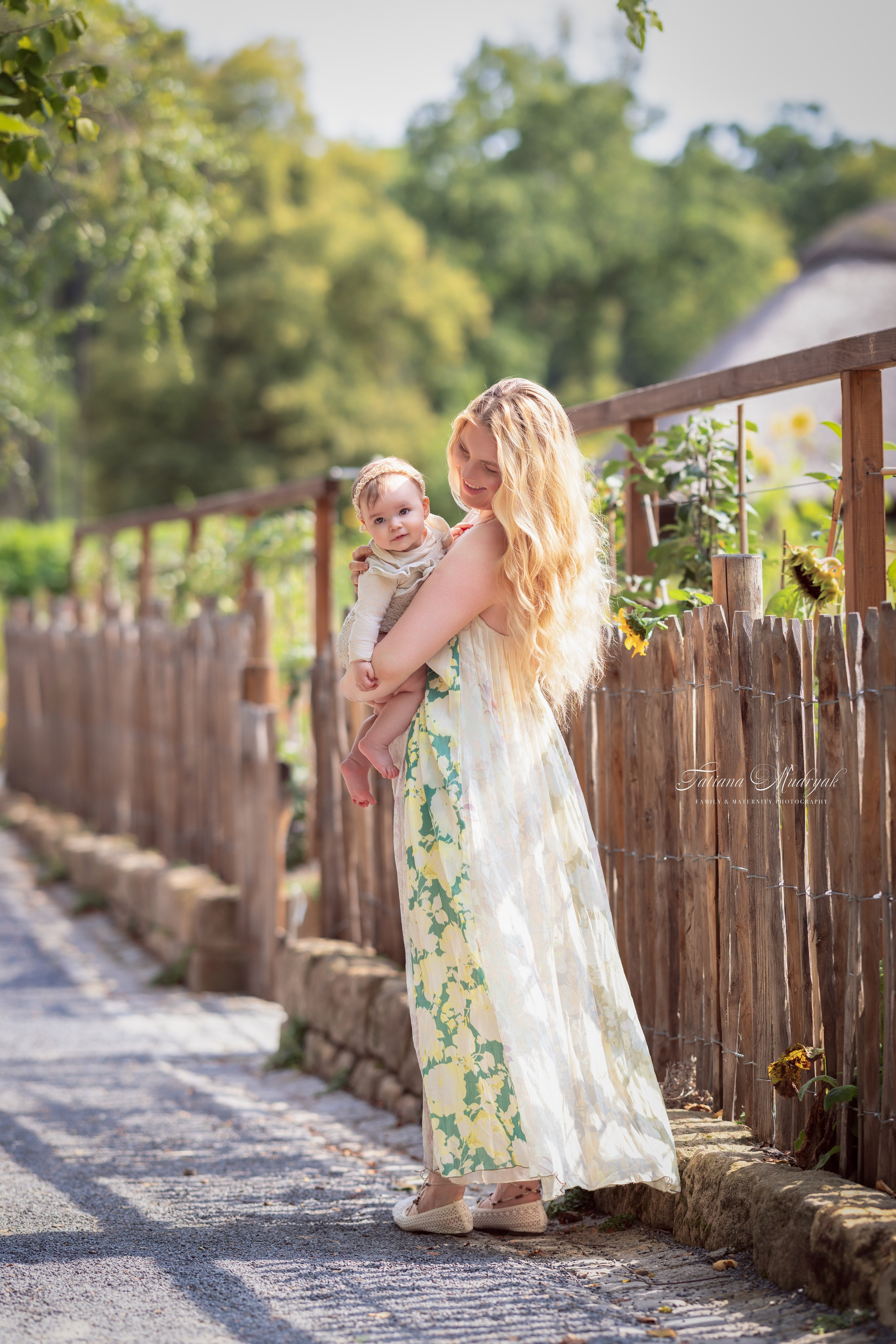 Natural Newborn Photography. Family & Maternity Photographer in Dresden Tatiana Mudryak