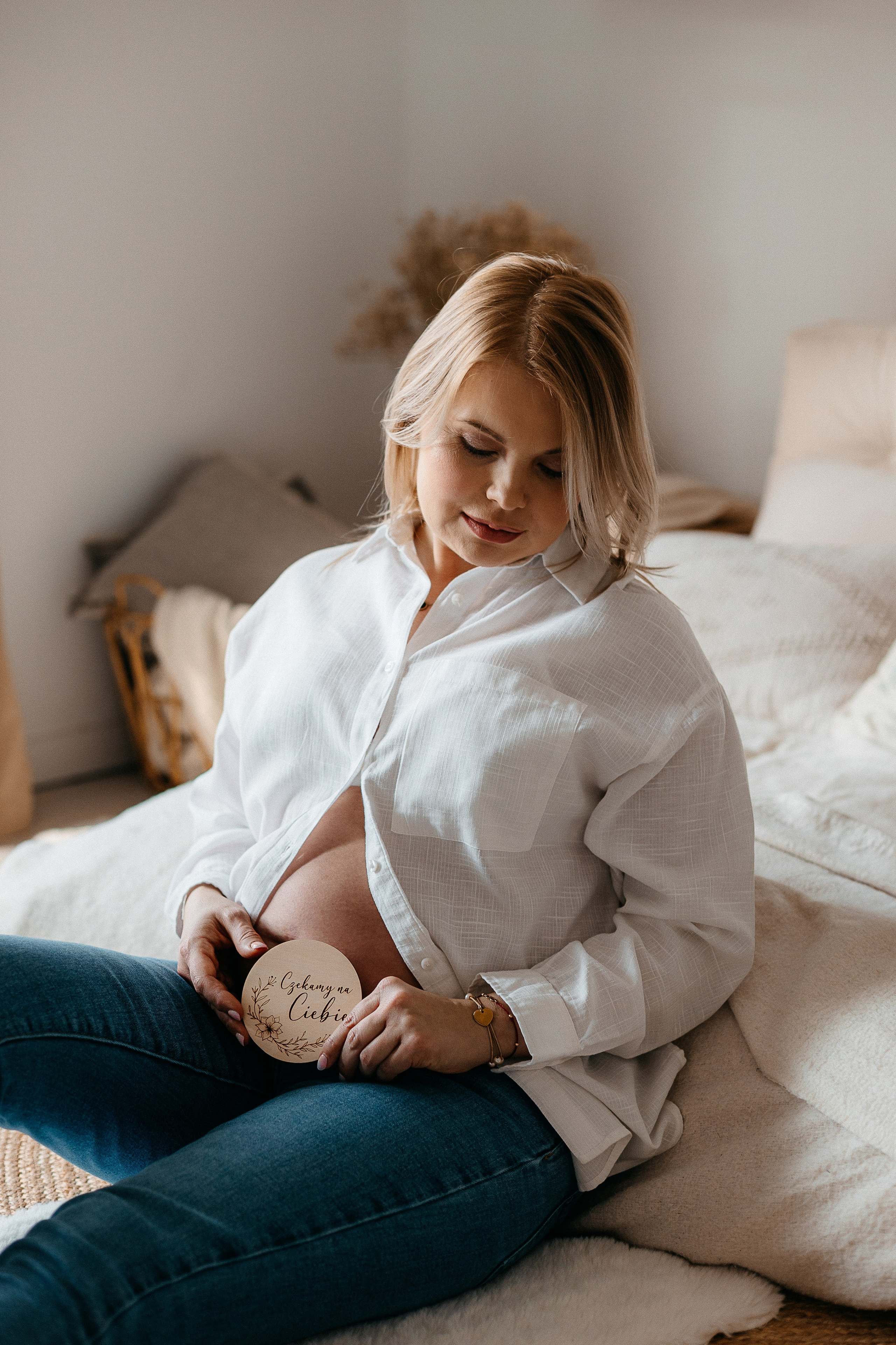 Pełna emocji fotografia sesja ciążowa lifestyle | Natalia Malinowska Fotografia | Augustów Warszawa. Natalia Malinowska Fotografia | Fotograf ślubny i rodzinny Augustów Warszawa