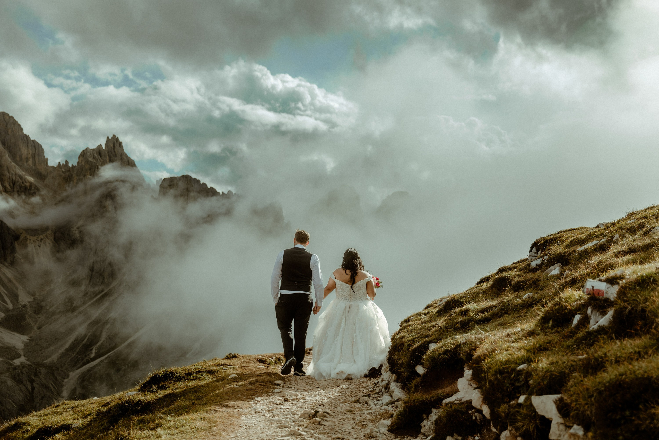 Secret Dolomites elopement at Lago di Braies & Cadini di Misurina | Best place to elope in Italy. Iceland elopement photographer & videographer