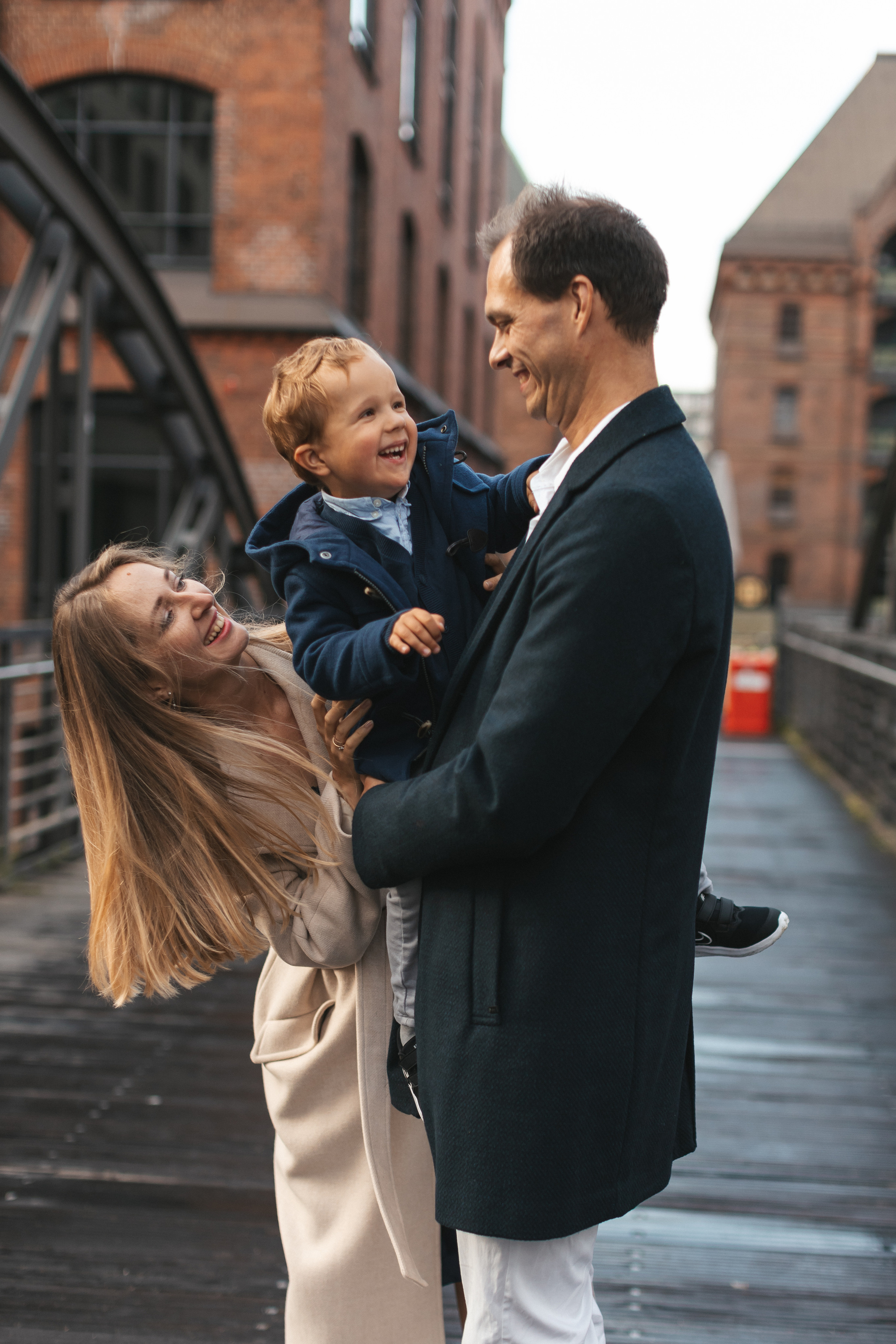 Familienspaziergang in Hamburg in der HafenCity. Maria Chistyakovа — Fotografin in Karlsruhe, Baden-Baden und Umgebung