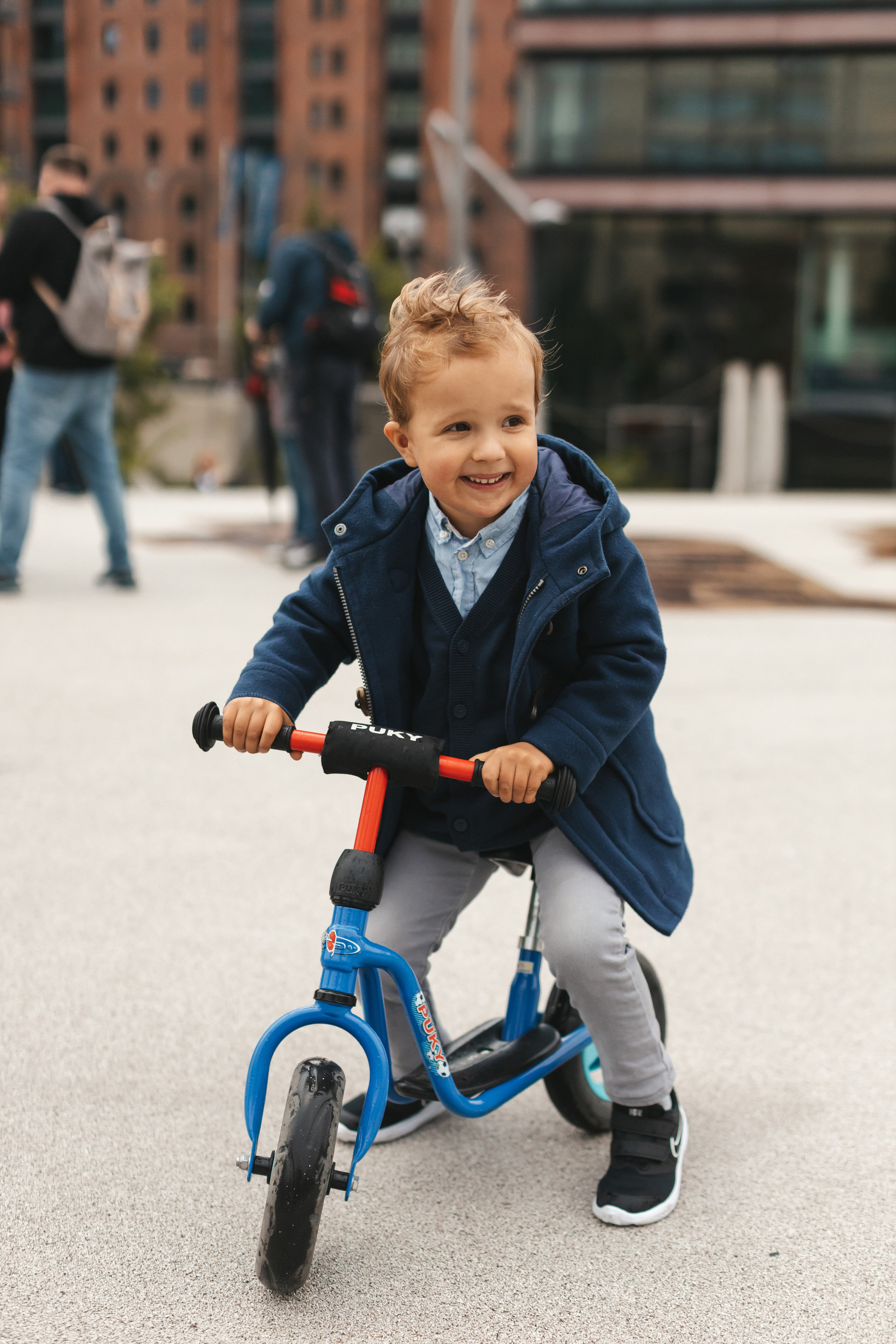 Familienspaziergang in Hamburg in der HafenCity. Maria Chistyakovа — Fotografin in Karlsruhe, Baden-Baden und Umgebung