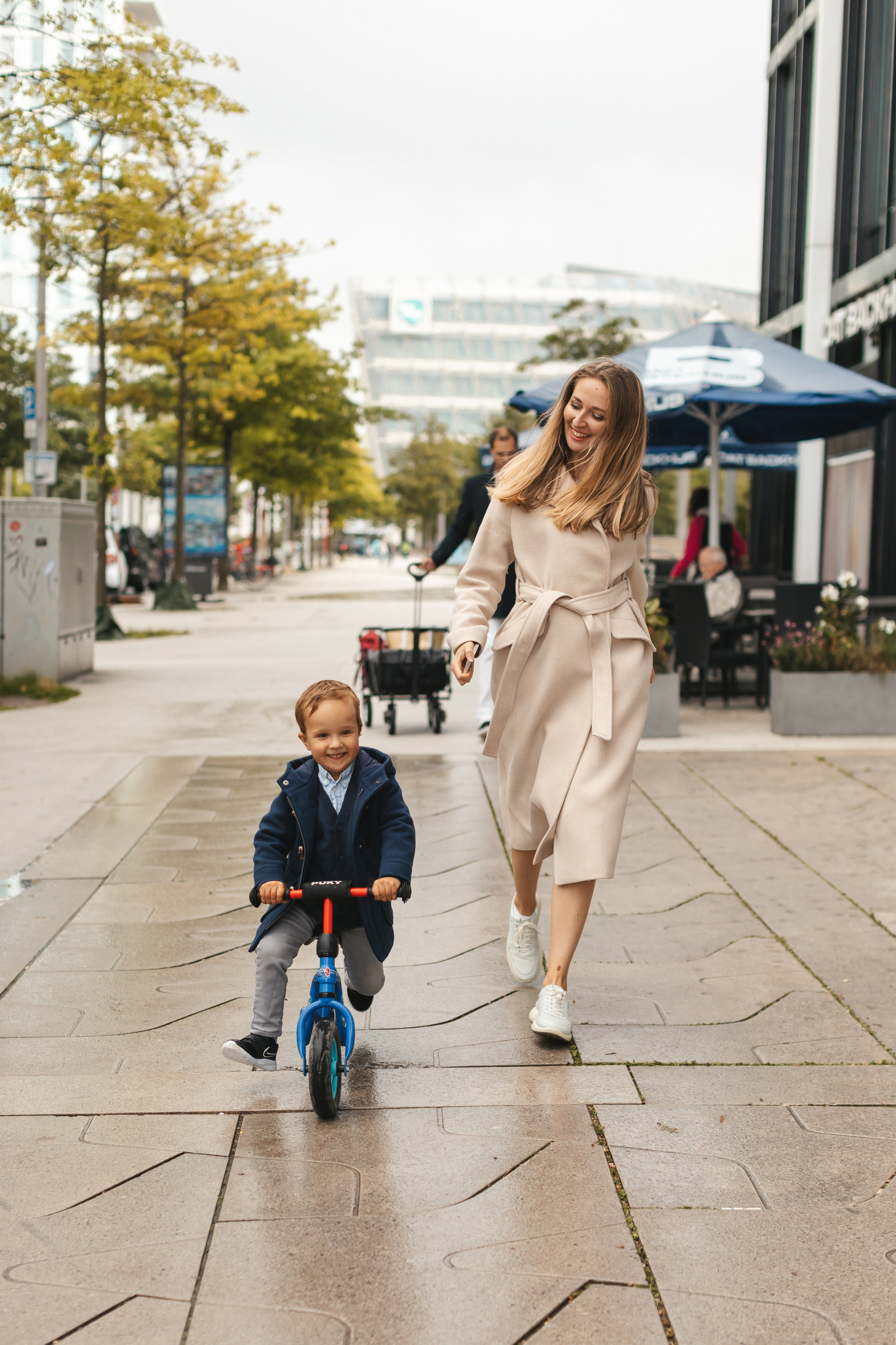 Familienspaziergang in Hamburg in der HafenCity. Maria Chistyakovа — Fotografin in Karlsruhe, Baden-Baden und Umgebung