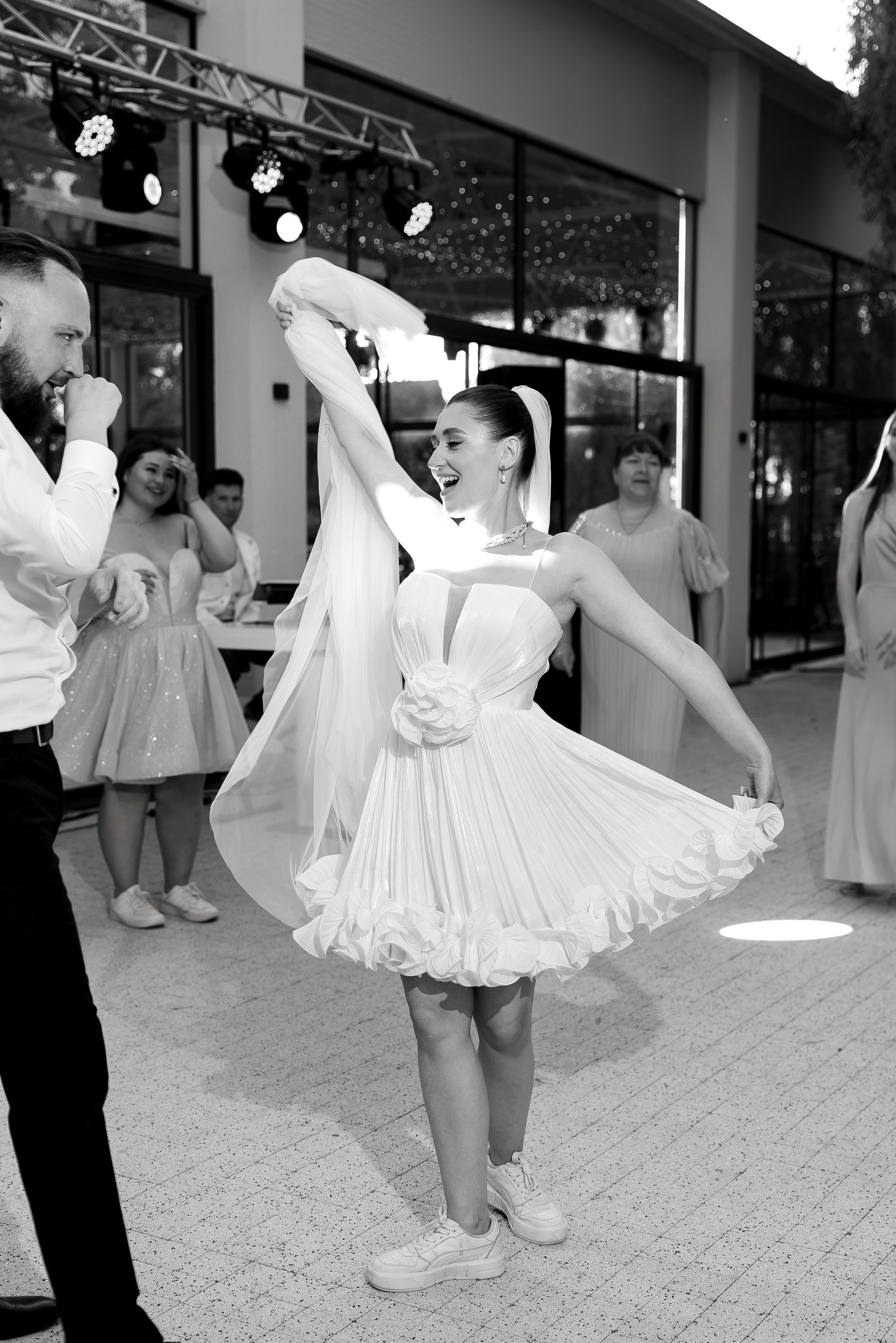 Florin & Corina — Complexul Turistic Costesti — Wedding Day. Servicii Foto și Video 067188353