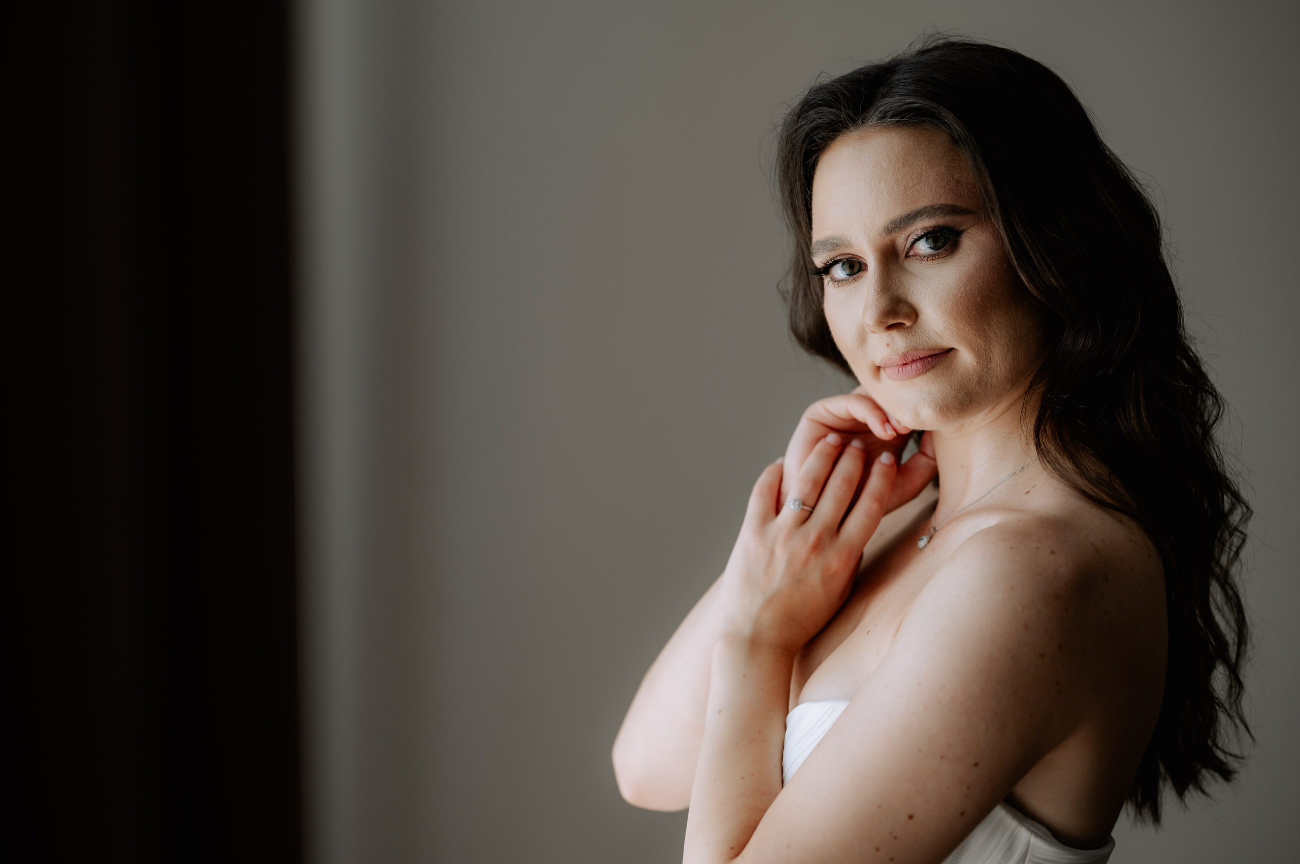 Cununie civila in aer liber , artificii de zi colorate , decor nunta , nunta la Hotel Traian. Proud Vision Weddings | Wedding Photography & Film — Servicii profesionale Foto Video Nunta Iasi