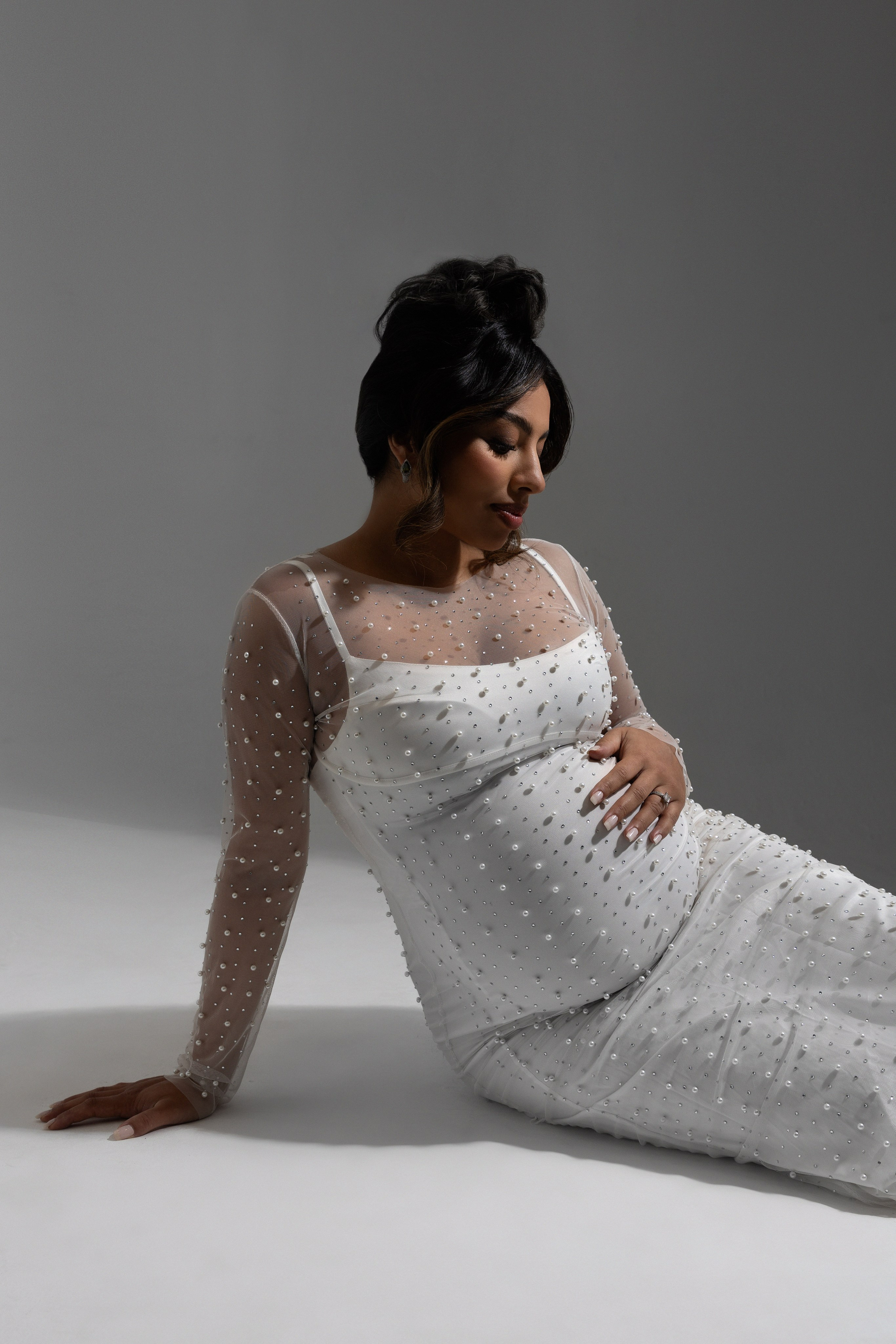 Julia Kuzmovych personal and pregnancy photographer in London