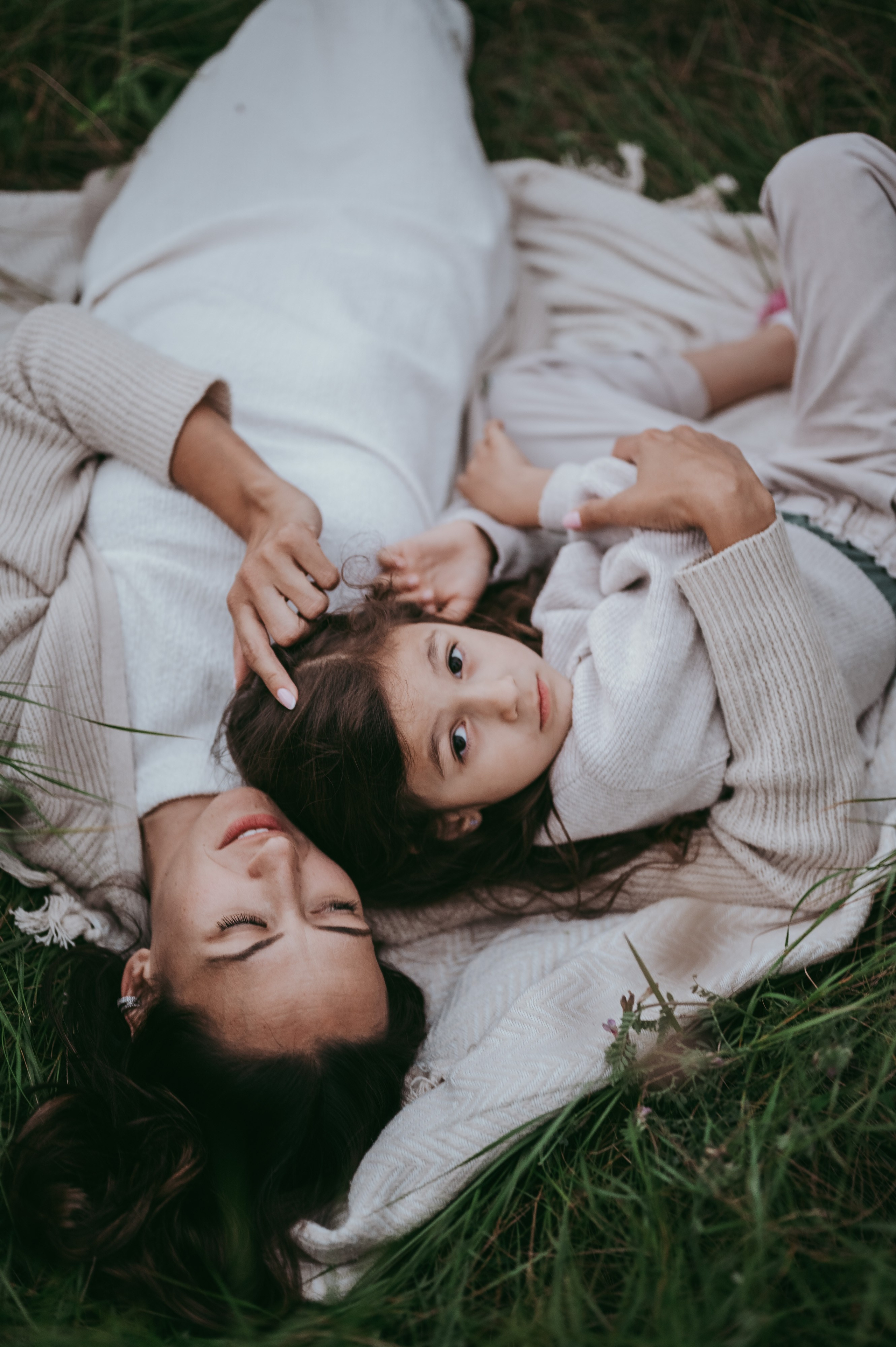 Bojana i Srna / mammy and me photosession. Deciji i porodicni fotograf u Beogradu Oksana Skendzic