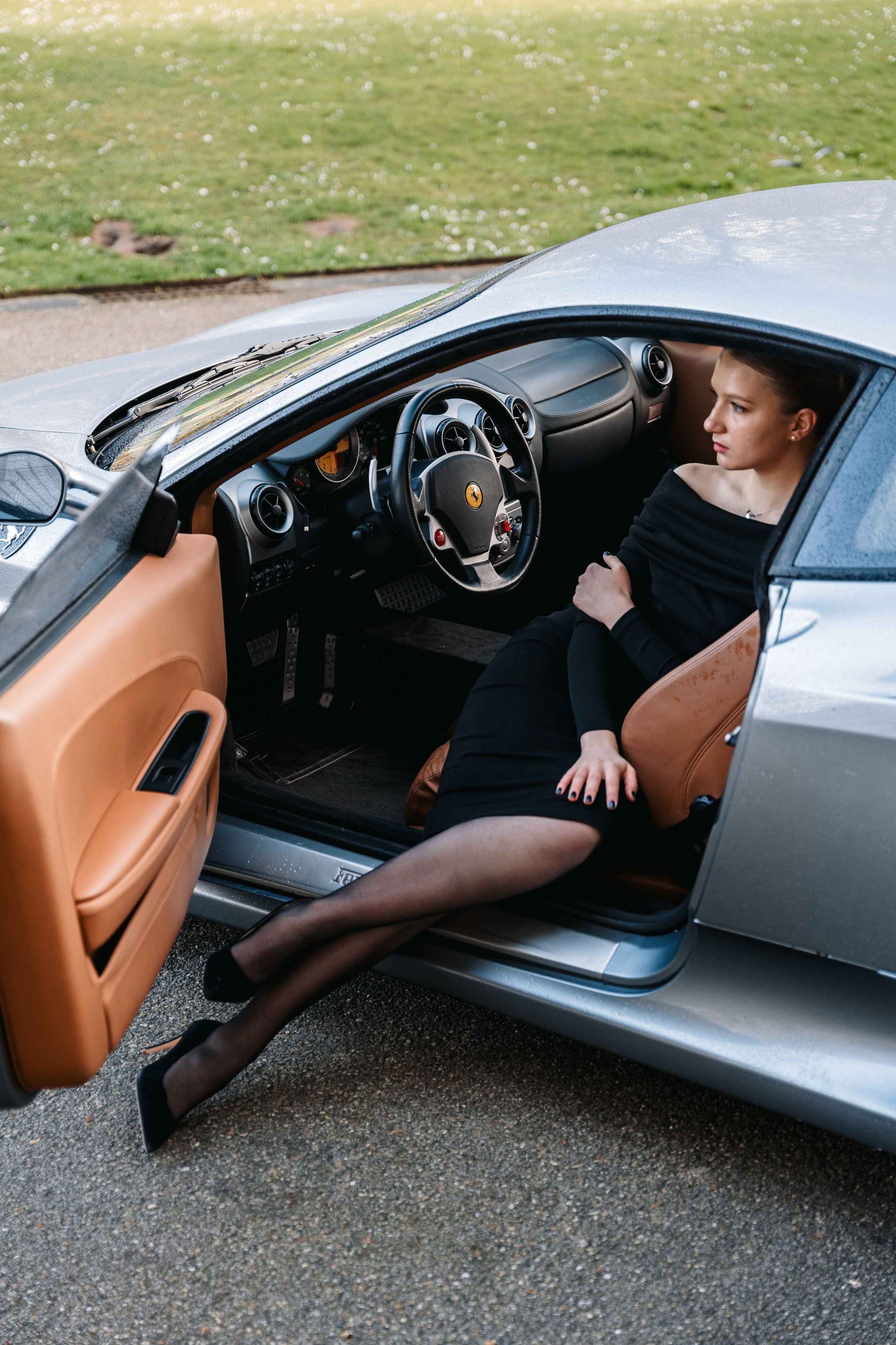 Anna x Ferrari F430. Photographer in Paris — Vitalii Motruk