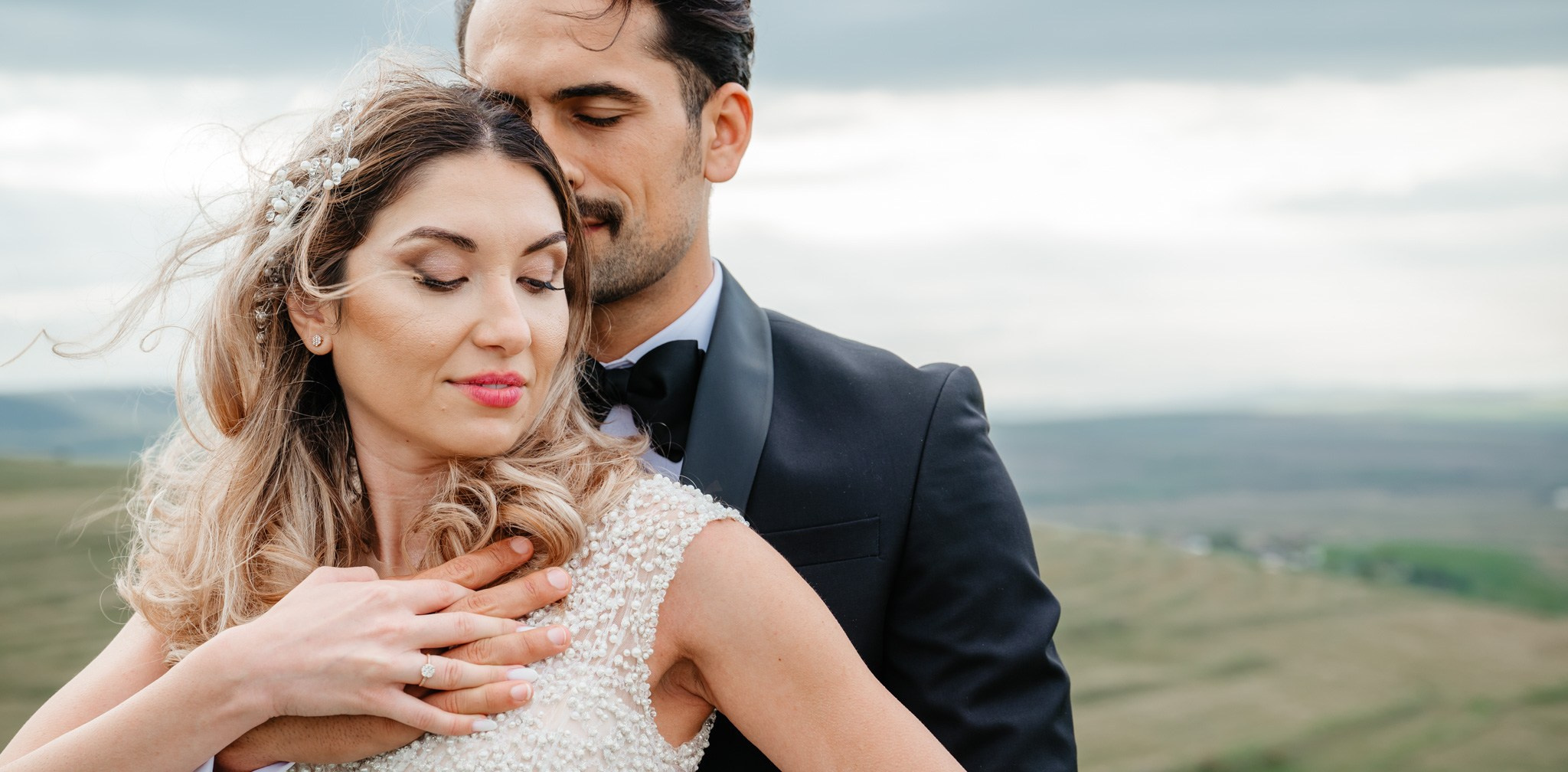 Alexandra & Robert. Www.besttalesstudio.com