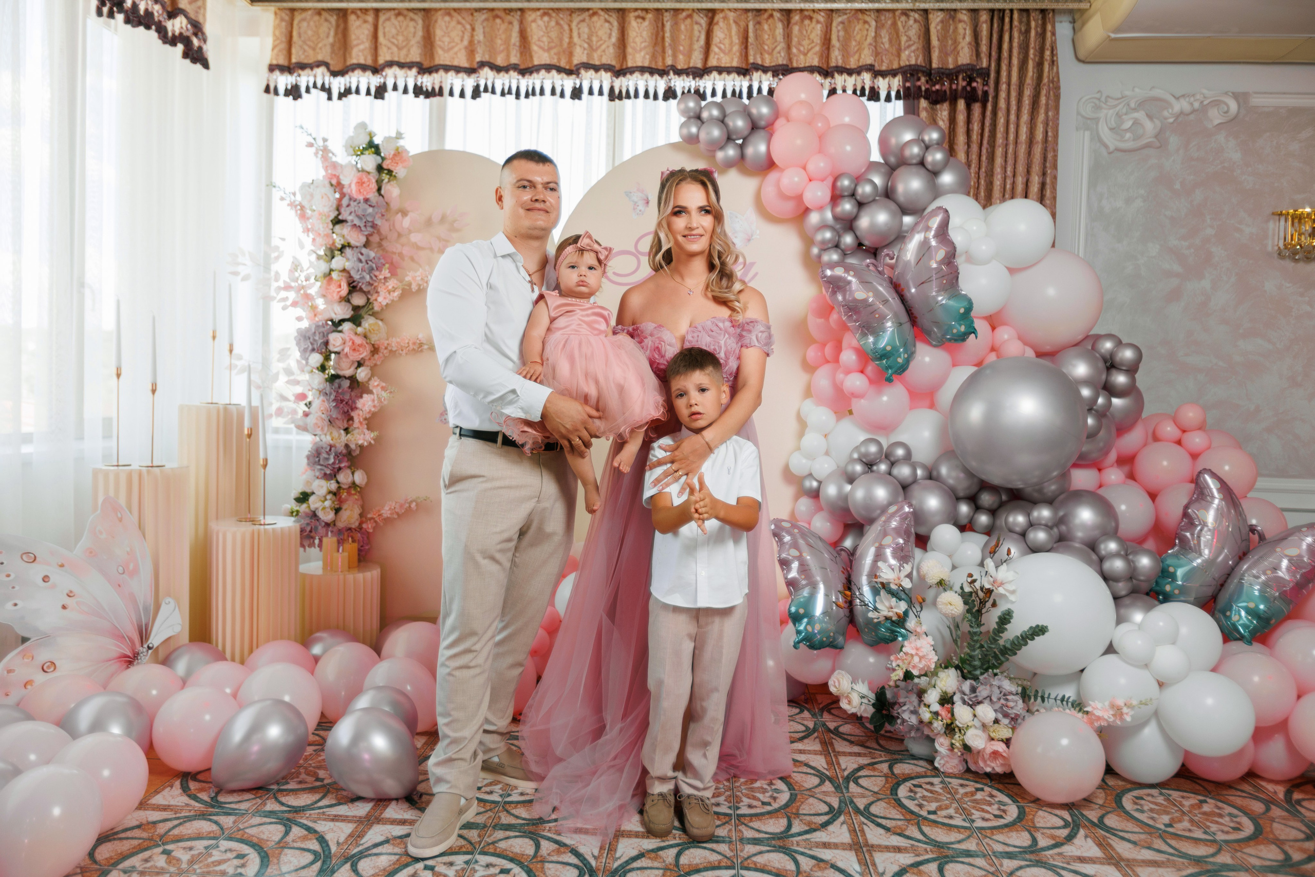 Botezuri & Cumetrii. Wedding, Family Photographer