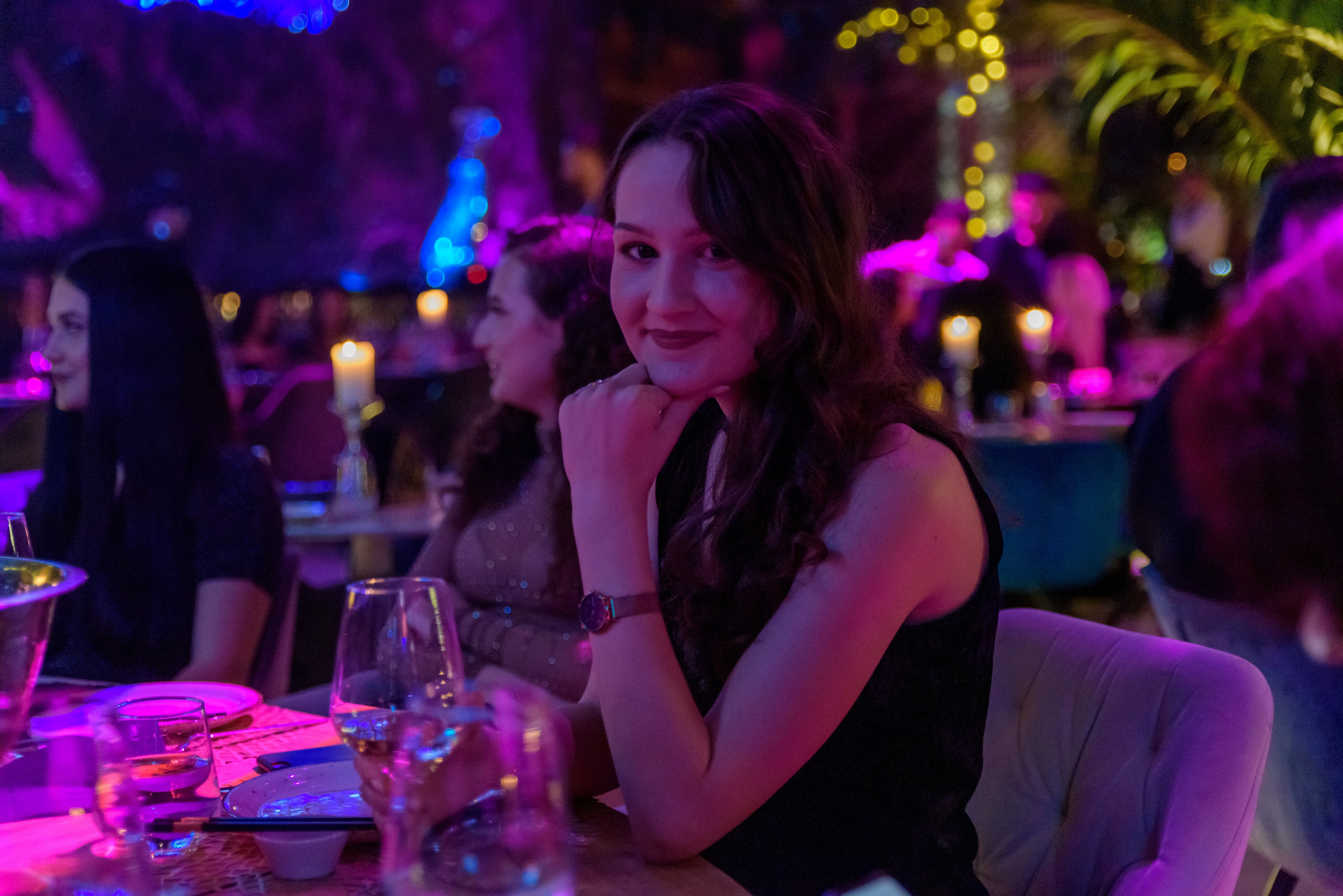 Coming of age photographer, birthday photographer, party photographer, corporate photographer, children's photographer, professional Bucharest photographer, club photographer, private peterceri photographer, bairam photographer, gymnasium photographer, graduation photographer, university graduation, 4th grade graduation, 8th grade graduation a, photos at the end of the school year