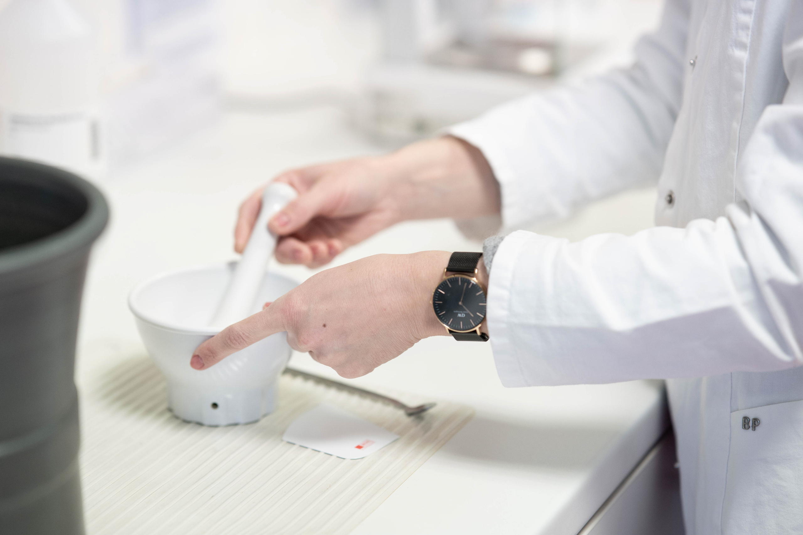 Dreiländer-Apotheke. Nina Janeckova Fotografin und Videografin am Bodensee