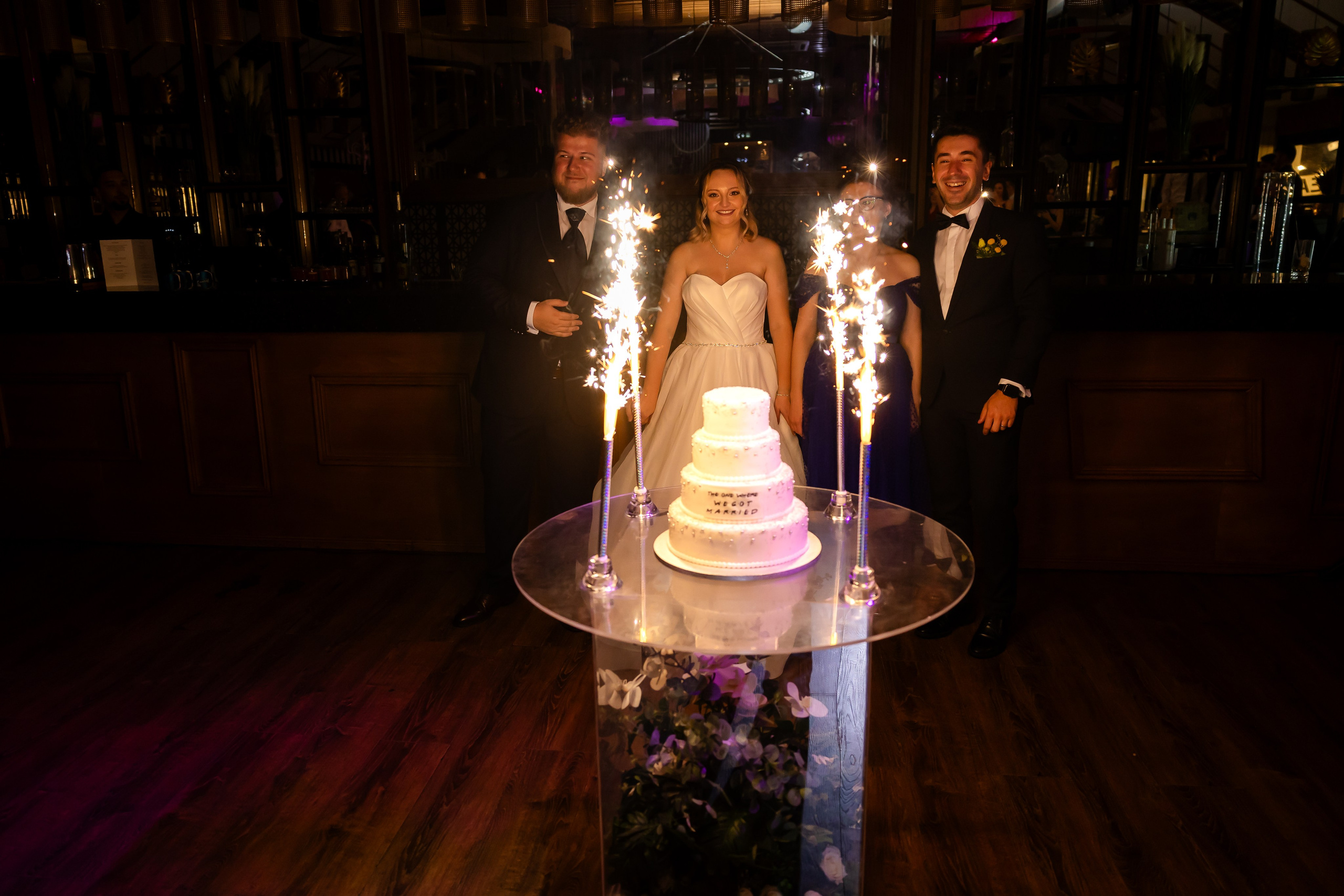 Nunta Velveto Pool. MDimaFotoStudio. Fotograf de nuntă, evenimente private și de familie