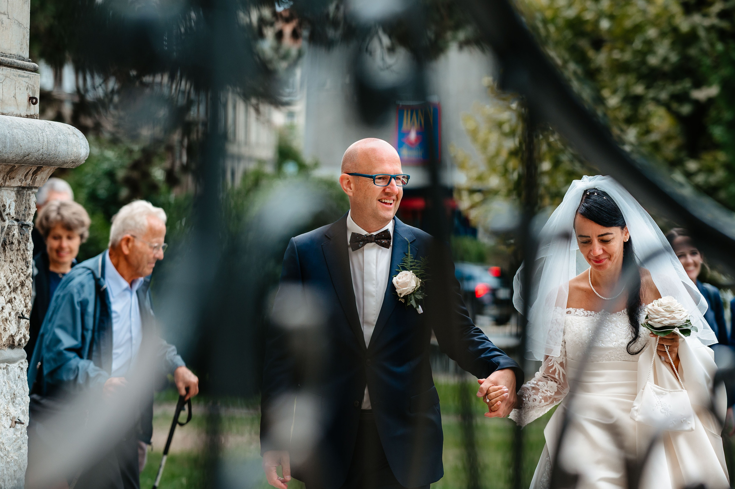 Hochzeitsfotografie Thomas & Elena – Emotionale Hochzeitsreportage in der Schweiz. Authentische, emotionale, zeitlose Hochzeitsfotografie aus Albstadt