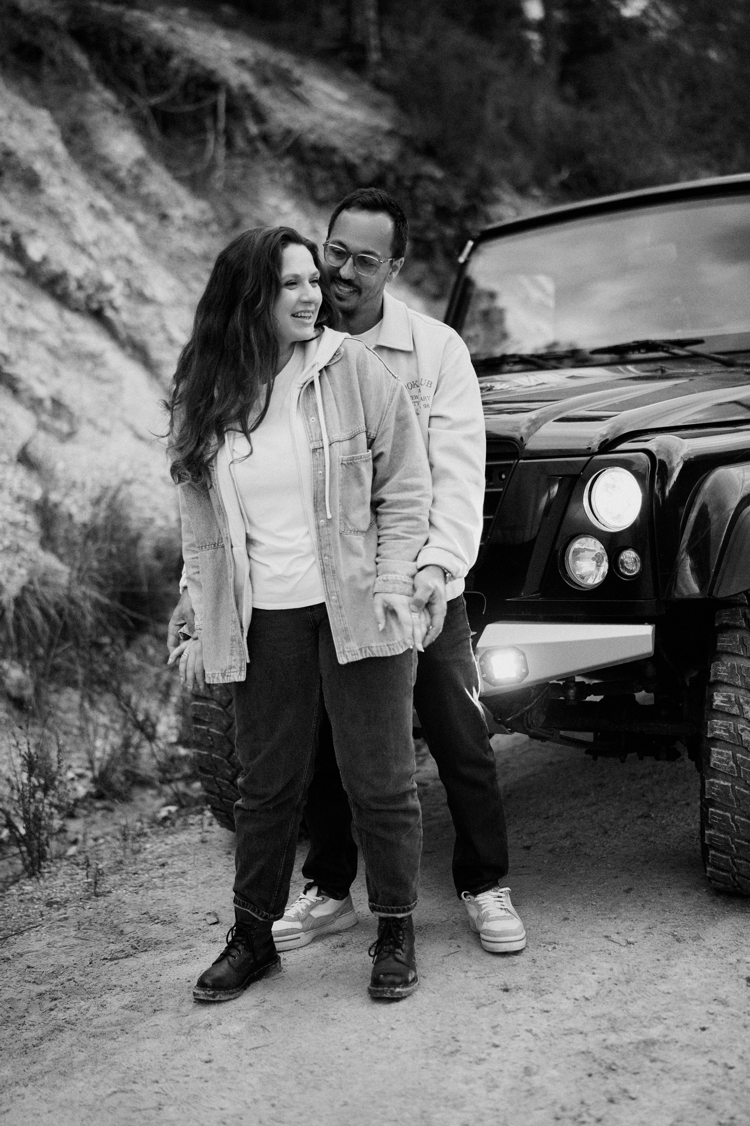 Луис и Лена. Машина. Фотограф в Барселоне Жанна Захарченко