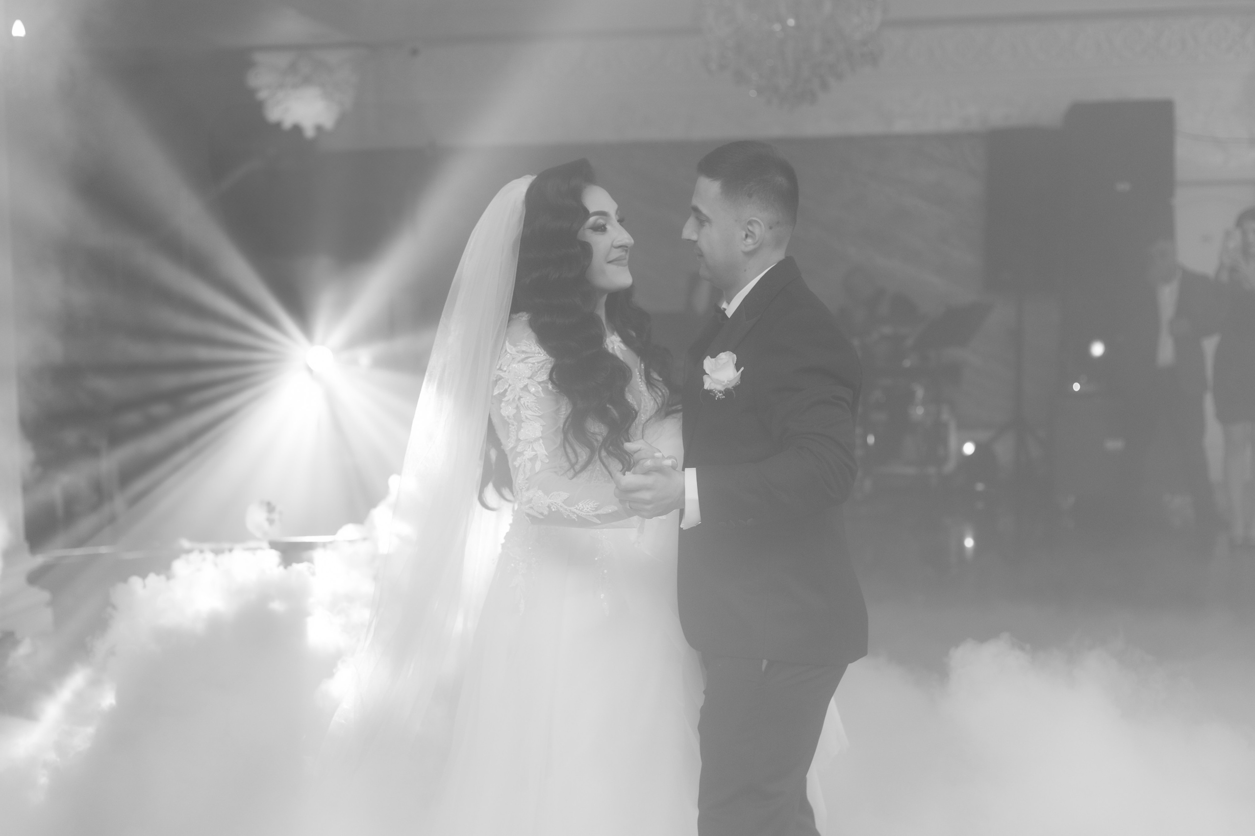 Malina & Alex. Fotograf si videograf — evenimente si studio