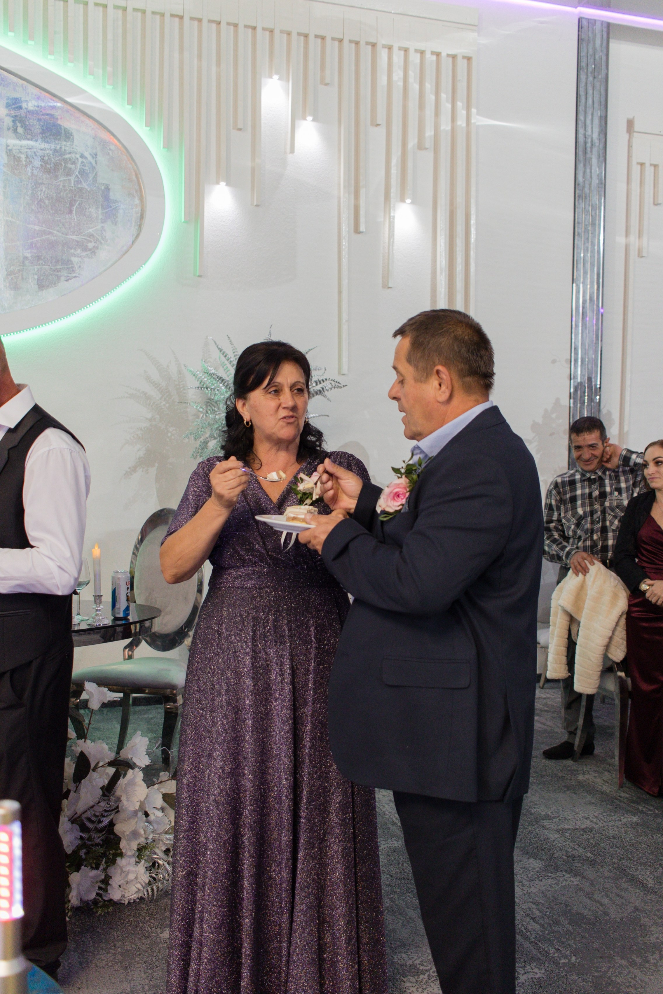 Valentina & Marcel. Fotograf si videograf — evenimente si studio