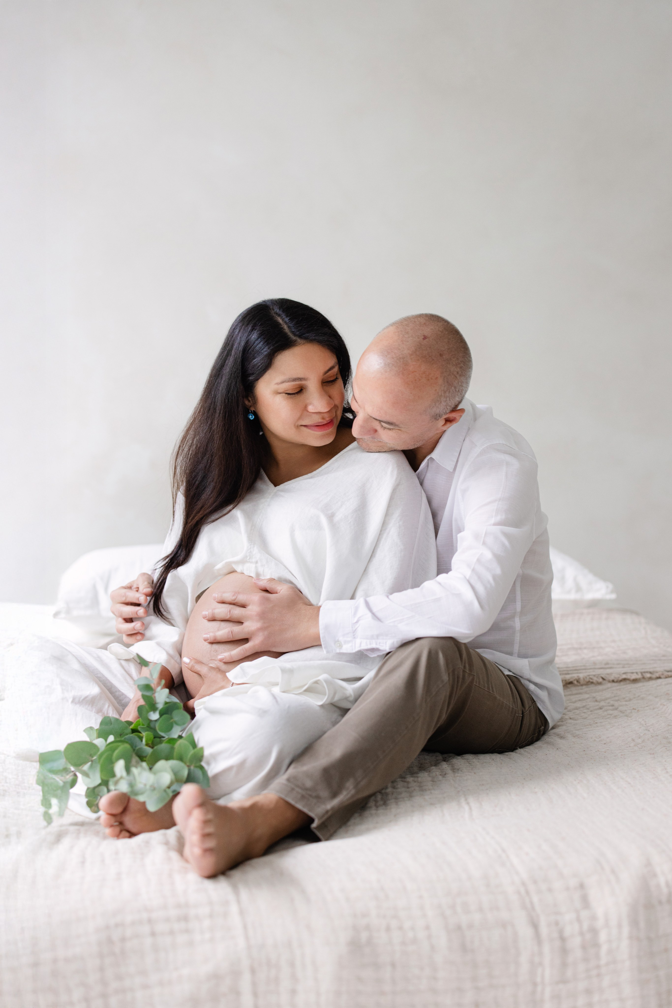 Zeitlose und moderne Schwangerschaftsfotografie in Zürich & Uster — natürlich, unkompliziert und ohne Kitsch. Wedding and Family Photographer Switzerland and Italy. Valeria Diaz