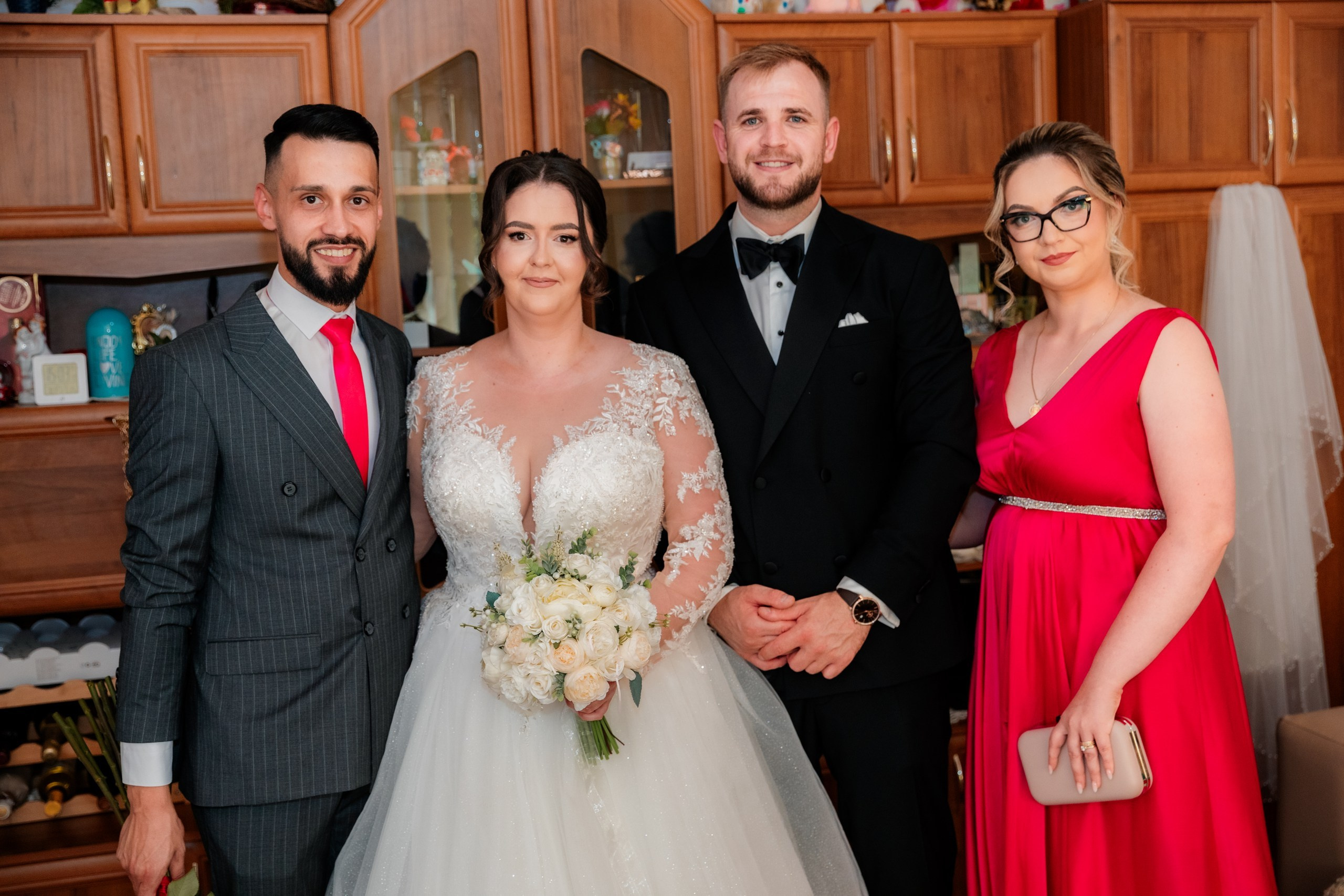 servicii foto. servicii foto Botoșani. servicii foto video Botoșani. fotograf nunta. fotograf evenimente. fotograf nunta Botoșani. Alin chirila. Alin chirila fotograf. Alinofotostudio.- Mire și mireasă – Sergiu & Liliana – ziua nunții, 2024  - Emoții în ziua nunții – Sergiu și Liliana  - Dansul mirilor – fotografie artistică nuntă 2024  - Sedinta foto romantică în natură – Sergiu & Liliana  - Rochia de mireasă și detalii de nuntă elegante