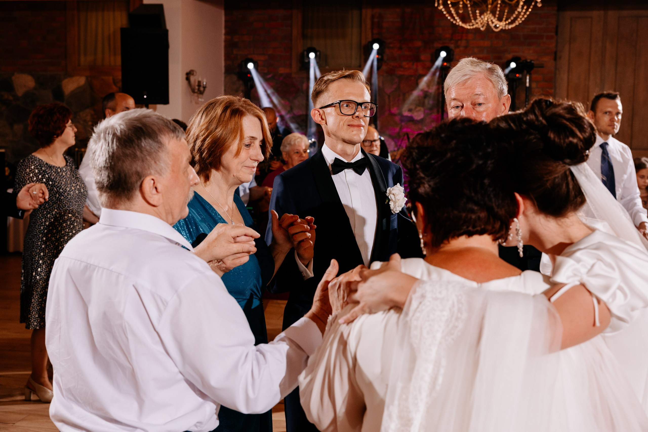 Wiki ♡ Przemek. Fotograf Ślubny Warszawa - Sesje Biznesowe Rodzinne Eventy