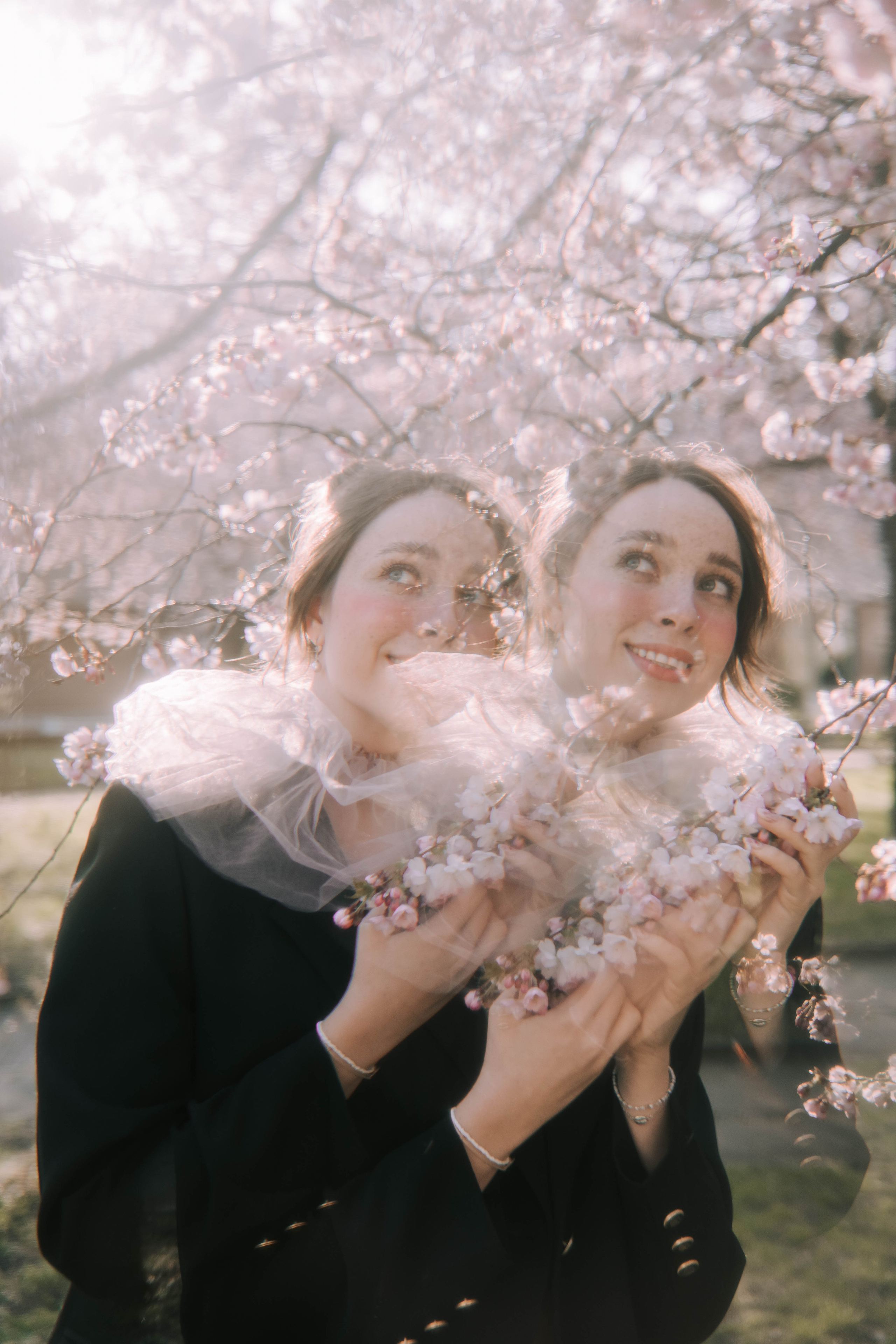 Blossom&Marina. Portrait Photographer in Berlin Daria Doch Schwangerschaftsfotos