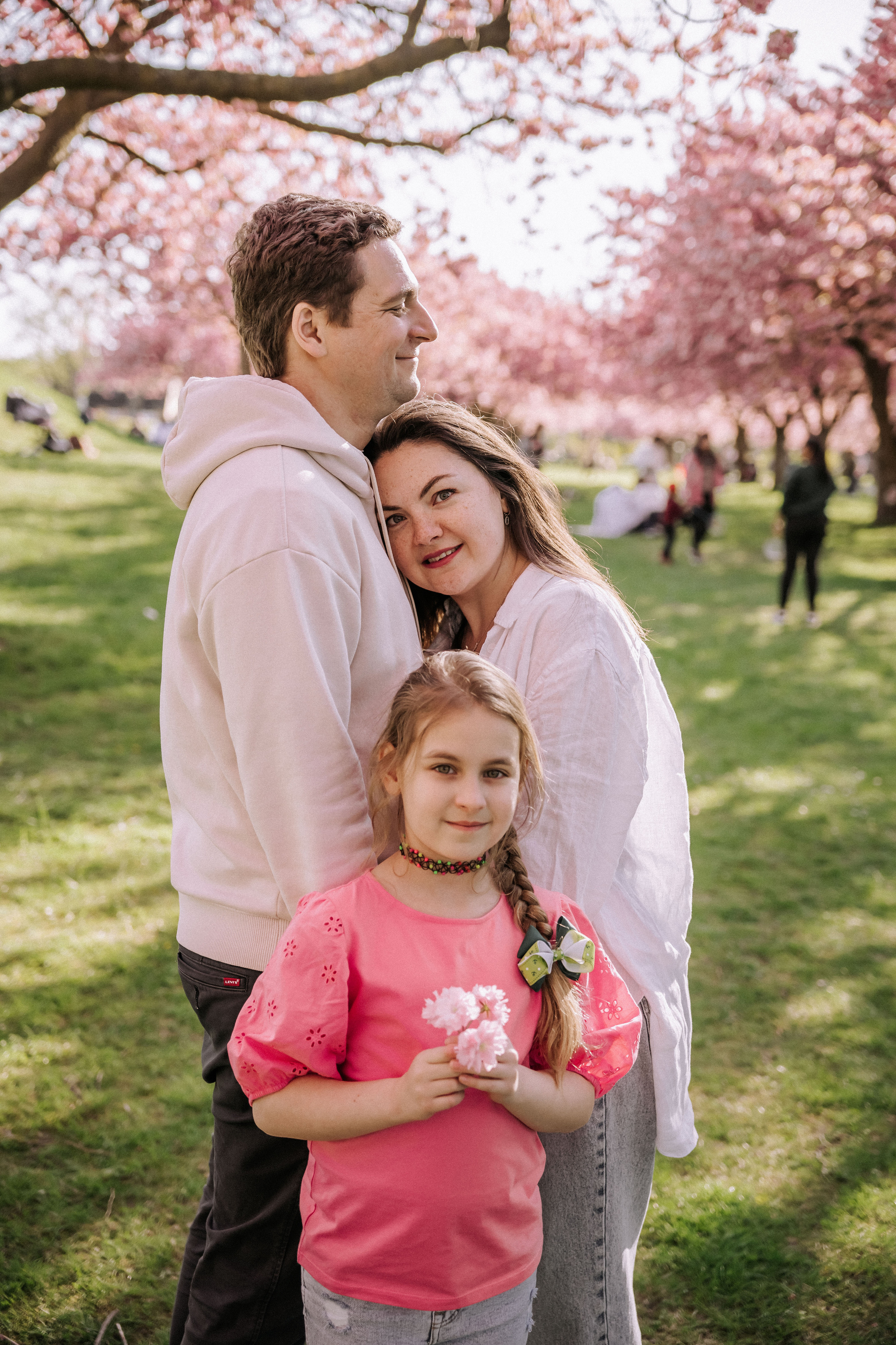 Julia’s Family. Portrait Photographer in Berlin Daria Doch Schwangerschaftsfotos