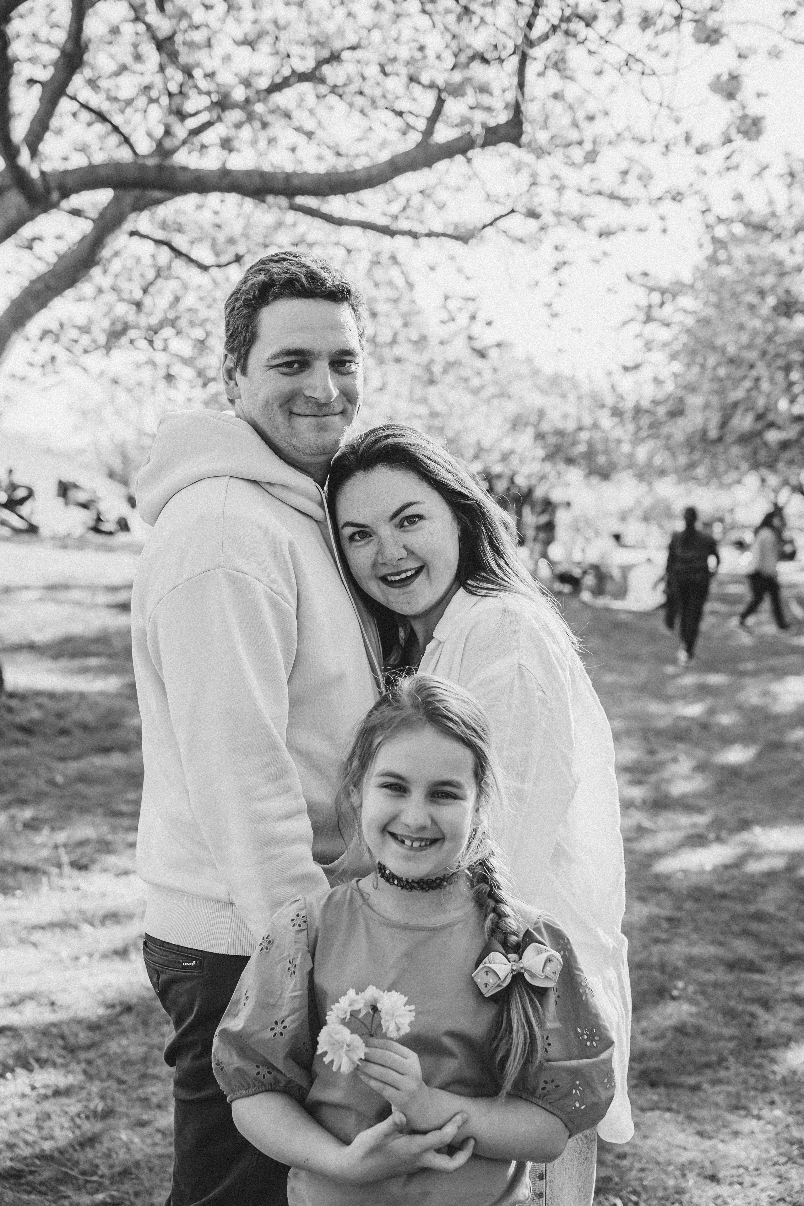 Julia’s Family. Portrait Photographer in Berlin Daria Doch Schwangerschaftsfotos