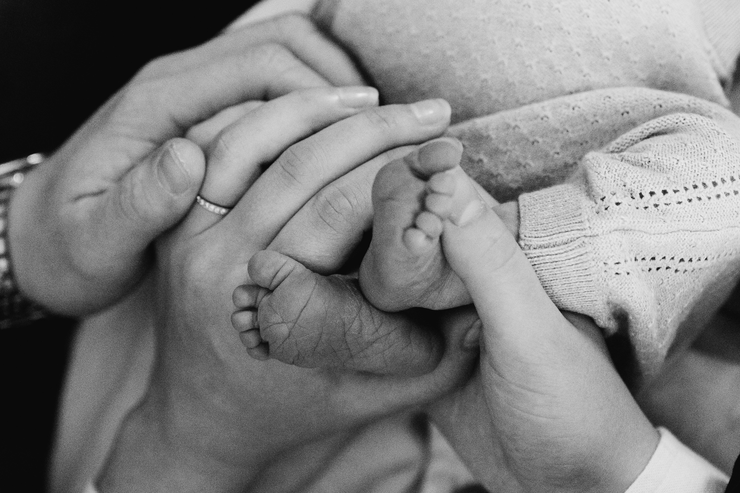 Newborn in-home photo session. Newcastle Upon Tyne Photographer Yana Balatskaya