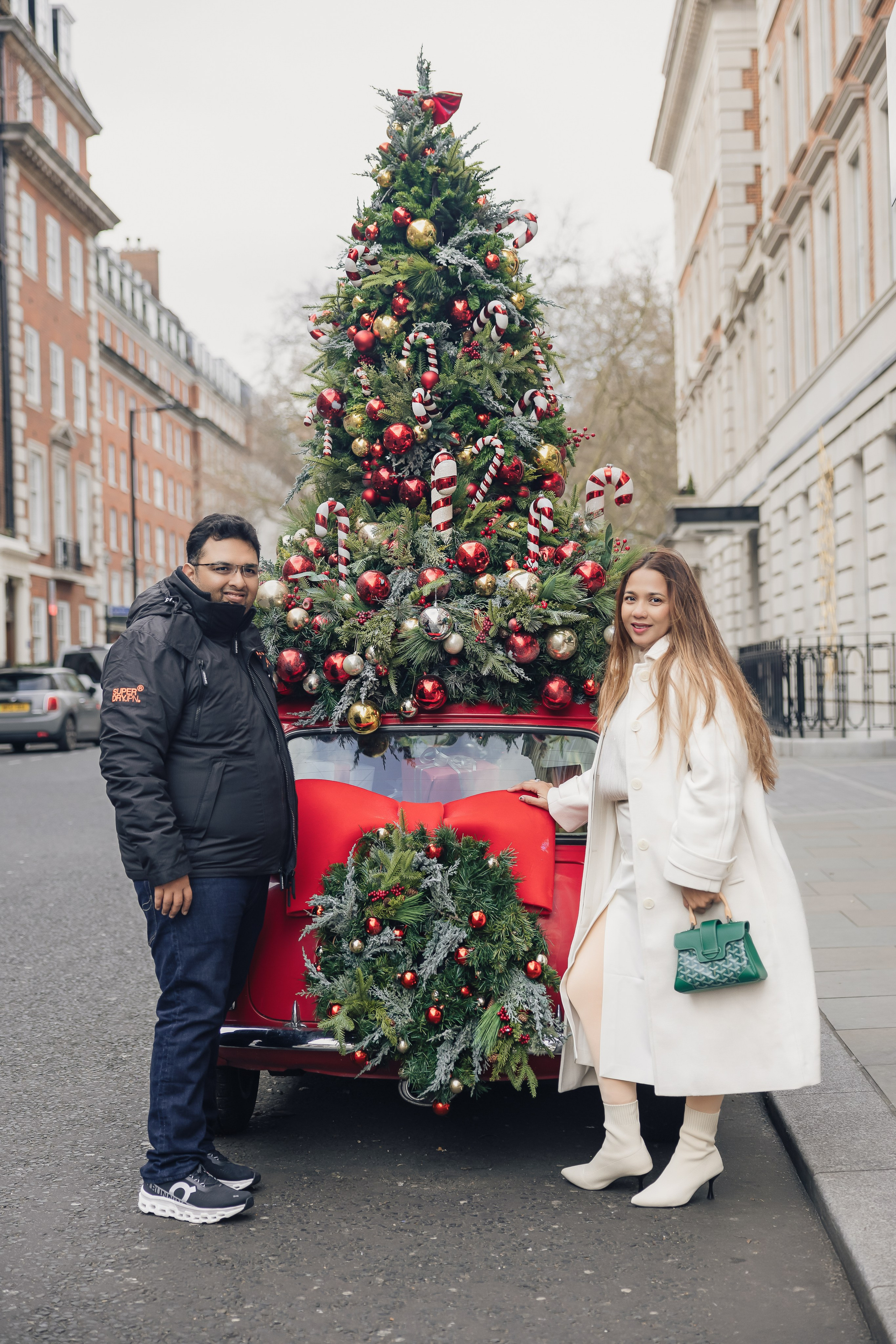 London at Christmas. PHOTOGRAPHER IN LONDON