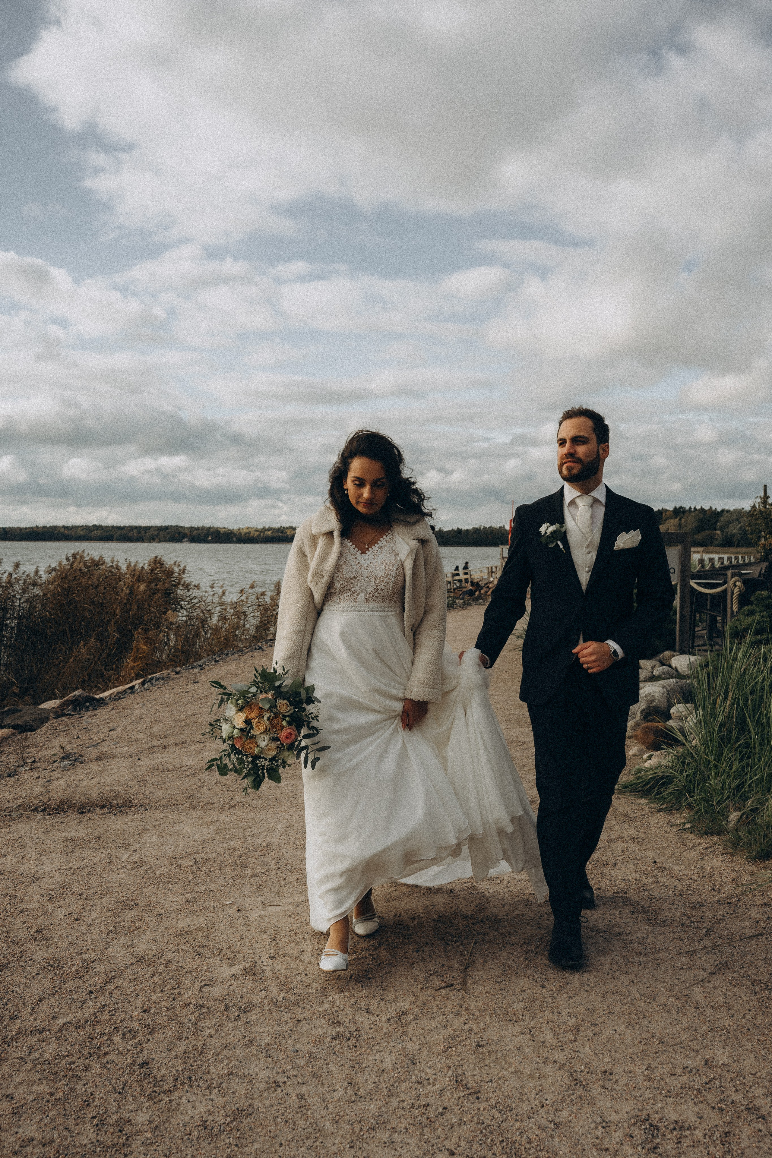 W&S. Wedding and portrait photographer in Helsinki Vickan O